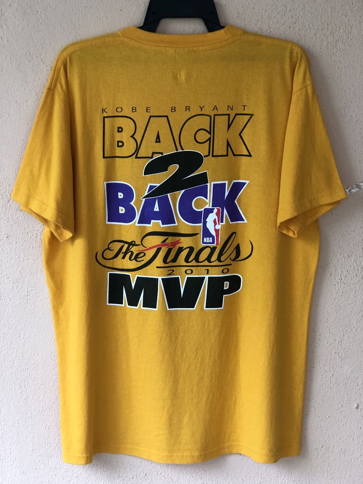 NBA Vintage KOBE BRYANT The Finals 2010 NBA Tee Size US L / EU 52-54 / 3 - 6 Thumbnail