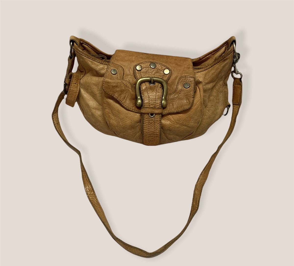 Genuine Leather One’s Heart Leather bag - sling bag Size ONE SIZE - 1 Thumbnail