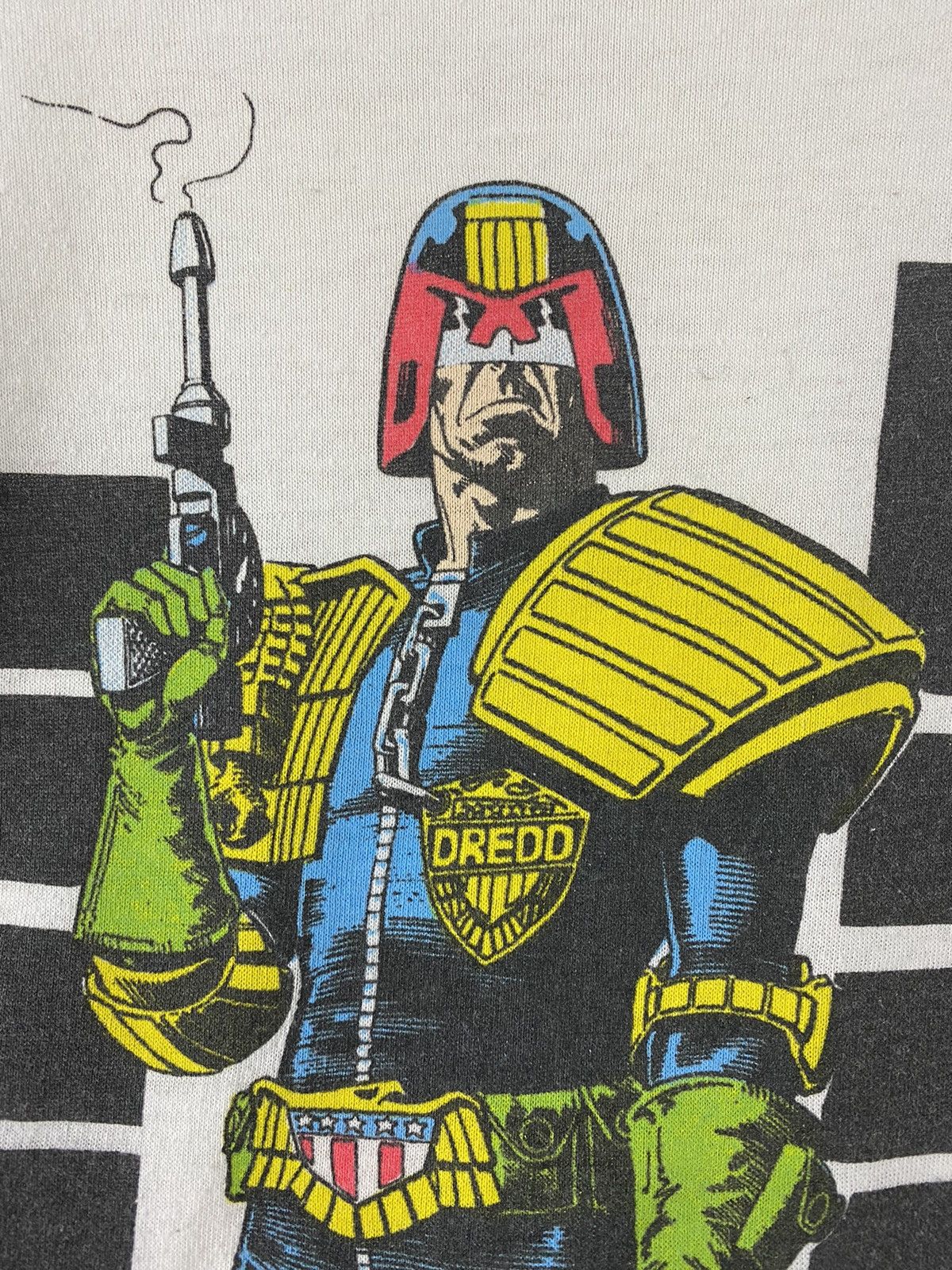 Vintage vintage 1989 JUDGE DREDD rare design nice rap t-shirts Size US L / EU 52-54 / 3 - 4 Thumbnail