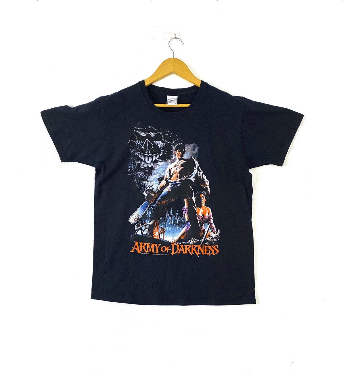 Tommy Hilfiger vintage 00s ARMY OF DARKNESS comedy horror rare t-shirts Size US M / EU 48-50 / 2 - 1 Thumbnail