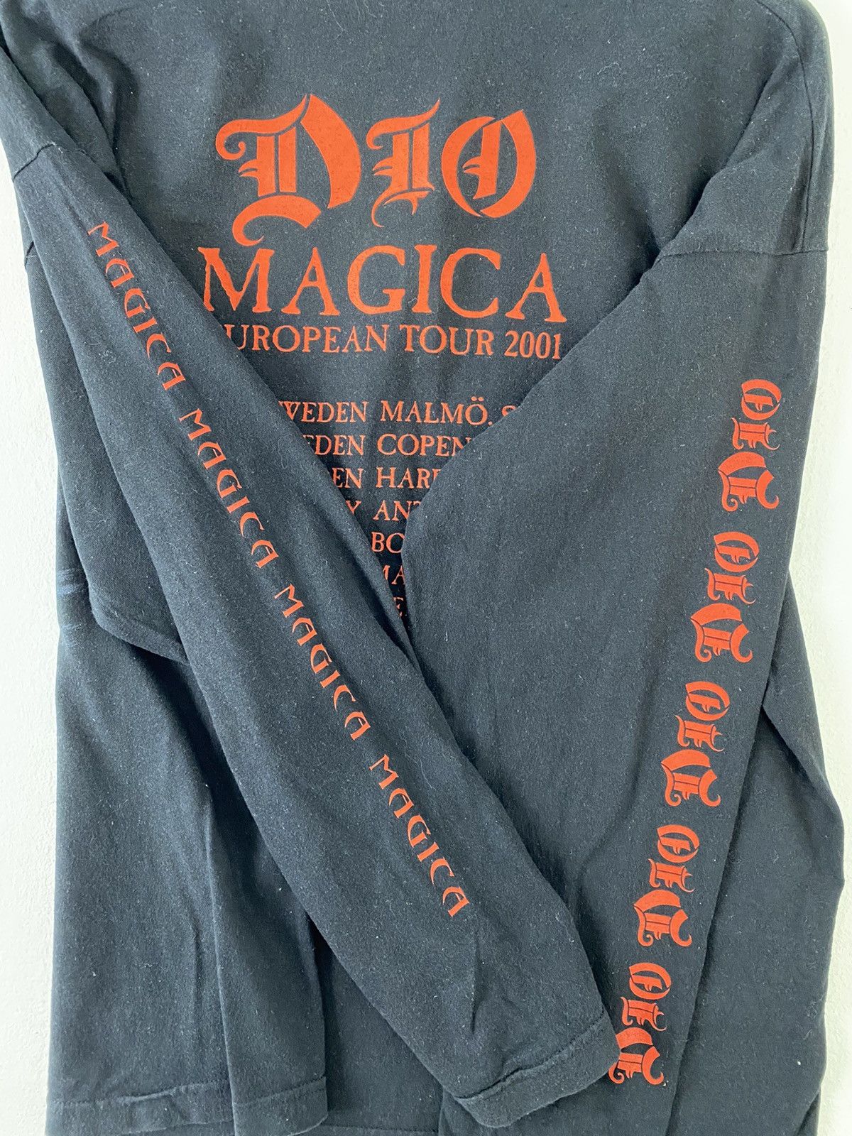 Band Tees vintage 2000 DIO magica european tour metal t-shirts Size US XL / EU 56 / 4 - 6 Thumbnail