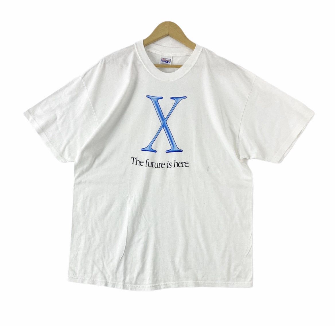 image of Vintage 2001 Apple X The Future Is Here Big Logo T-Shirts in White, Men's (Size XL)