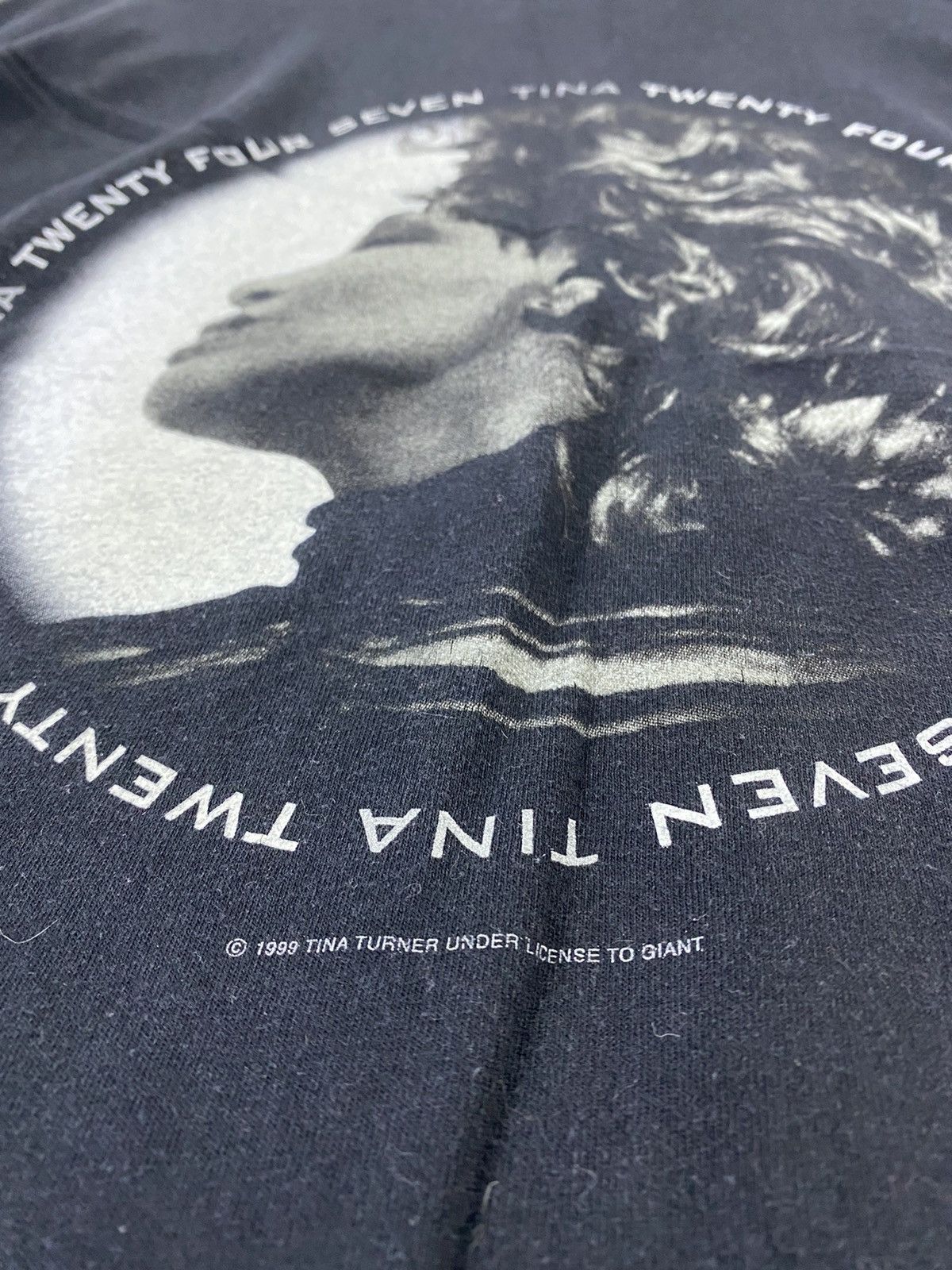 Band Tees vintage 1999 tina turner twenty four seven tour t-shirts Size US XL / EU 56 / 4 - 4 Thumbnail