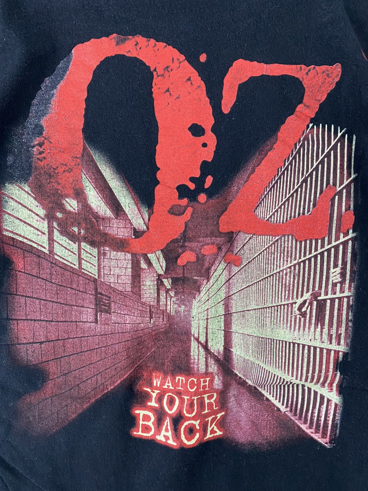 Expert Horror vintage 1997 OZ watch your back crime tv series t-shirts Size US XL / EU 56 / 4 - 3 Thumbnail