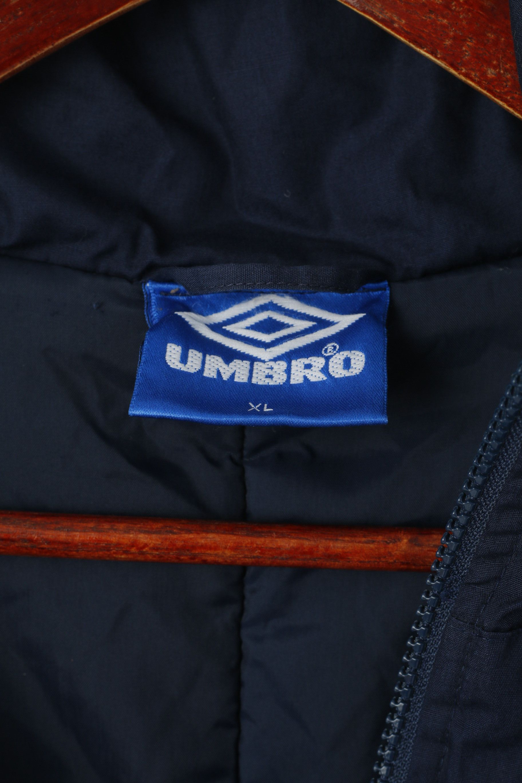 Umbro Umbro Men XL Coat Navy Vintage Oversize Full Zipper 3984 Size US XL / EU 56 / 4 - 6 Thumbnail