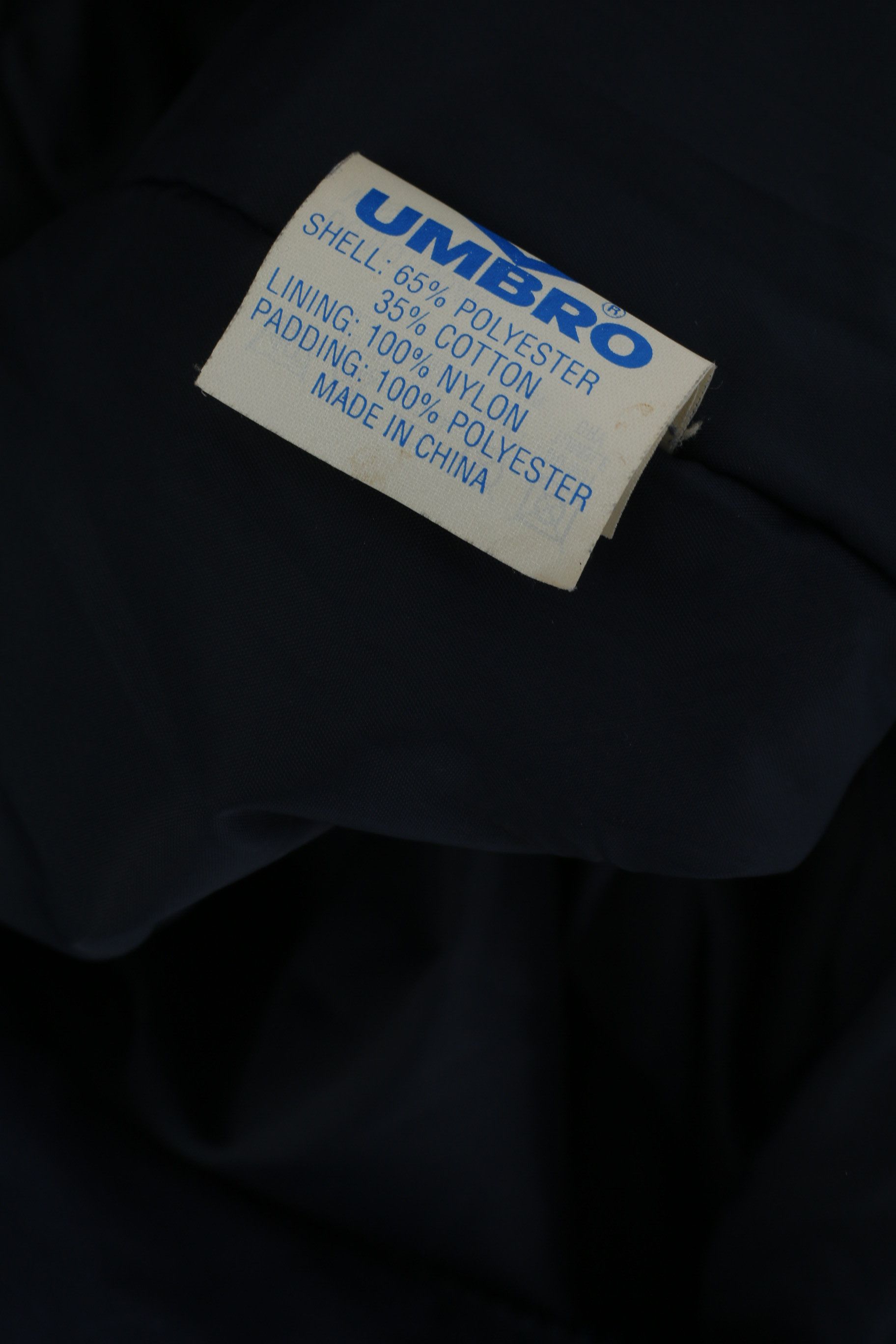 Umbro Umbro Men XL Coat Navy Vintage Oversize Full Zipper 3984 Size US XL / EU 56 / 4 - 7 Thumbnail