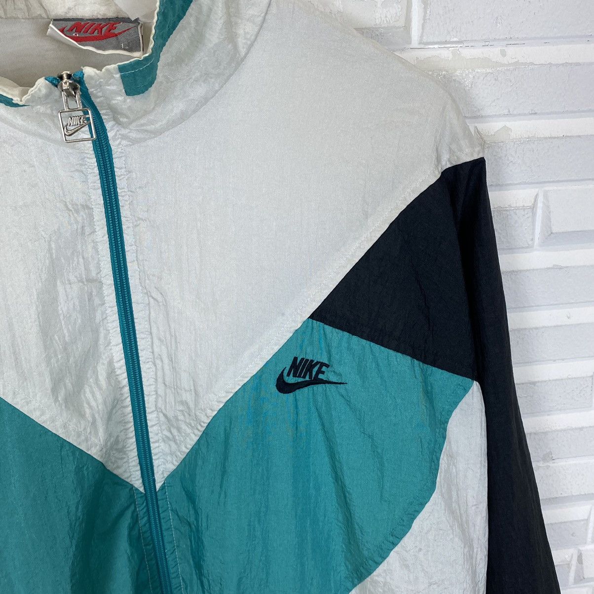 Nike × Vintage VINTAGE 90s NIKE ZIPPER JACKET Size US L / EU 52-54 / 3 - 7 Thumbnail