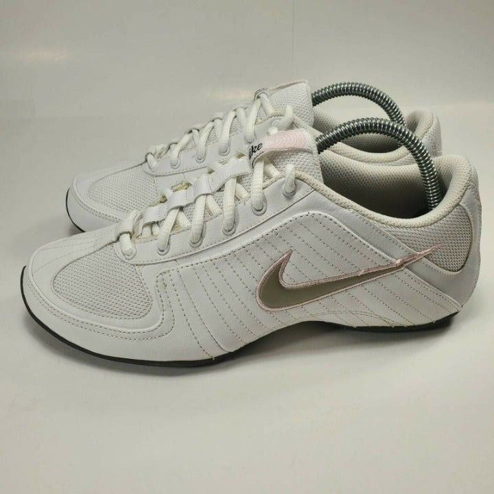 Nike musique dance shoes store