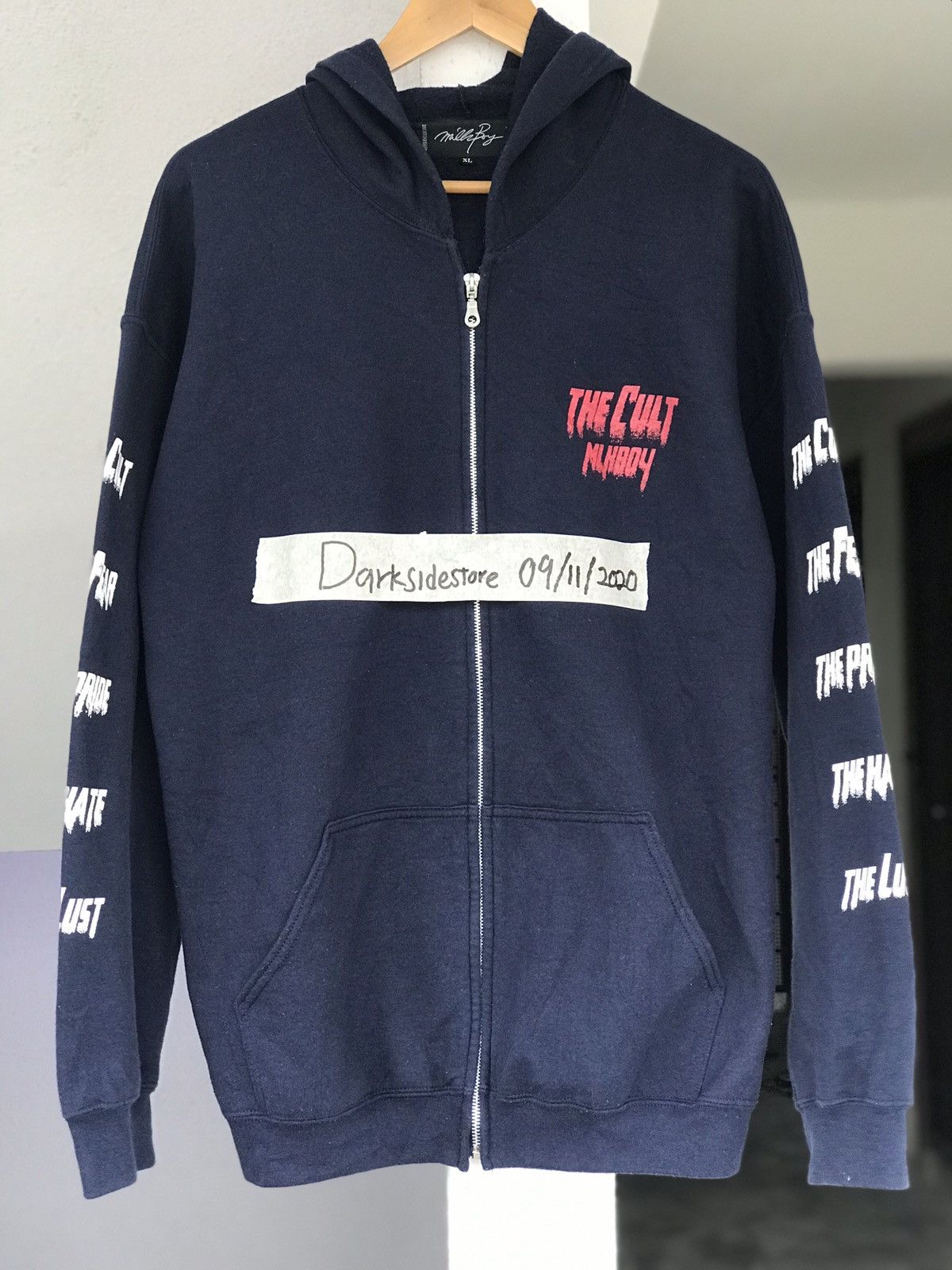20471120 × Beauty Beast !!AC2017 THE CULT MILKBOY HOODIE Size US L / EU 52-54 / 3 - 5 Thumbnail