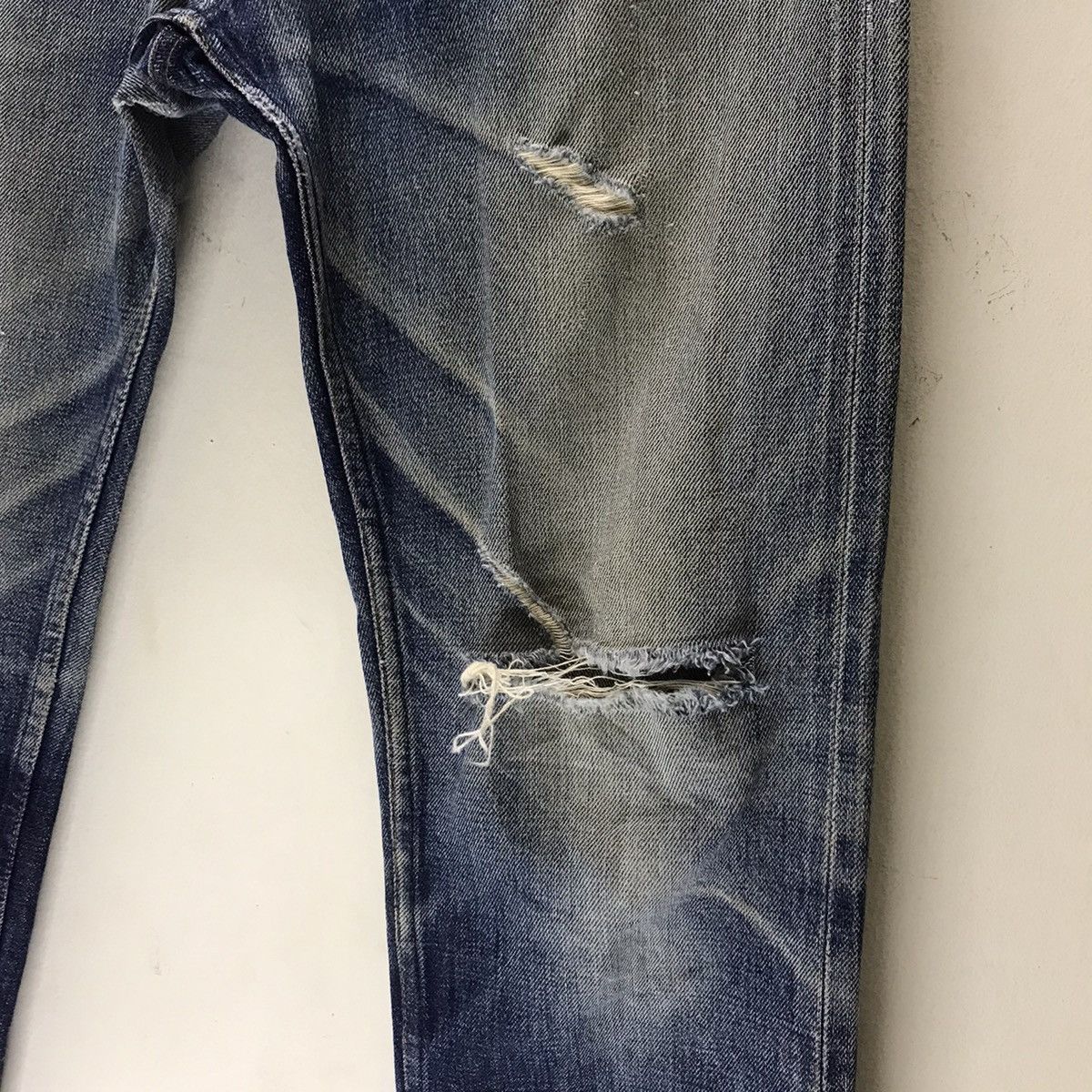 A.P.C. A.P.C Thrashed Denim Selvedge Jeans Size US 30 / EU 46 - 5 Thumbnail