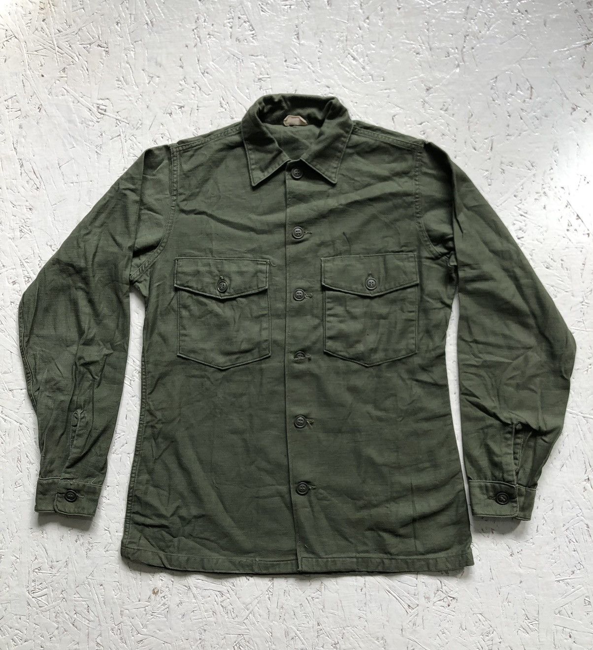 Vintage 1967 US Army shirt OG 107