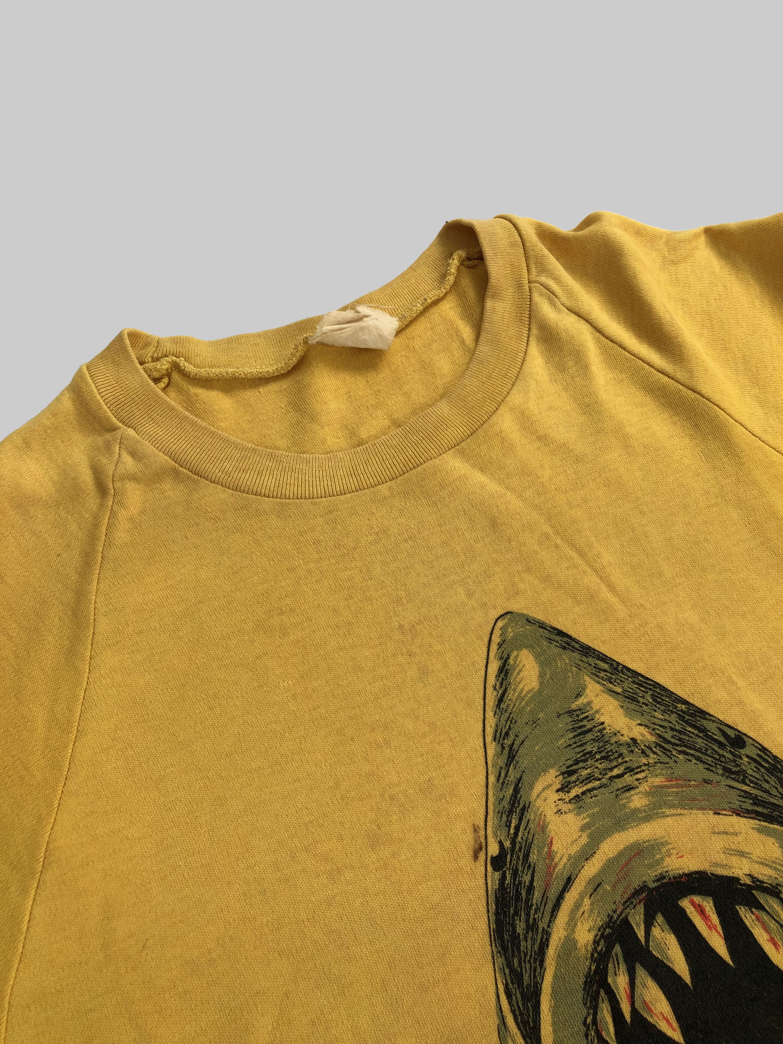 Universal Studios Vintage 1975 Jaws (Indiana Jones Jurassic Park Star Wars) Size US S / EU 44-46 / 1 - 6 Thumbnail