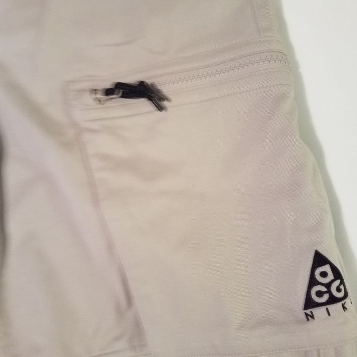 nike acg moon particle