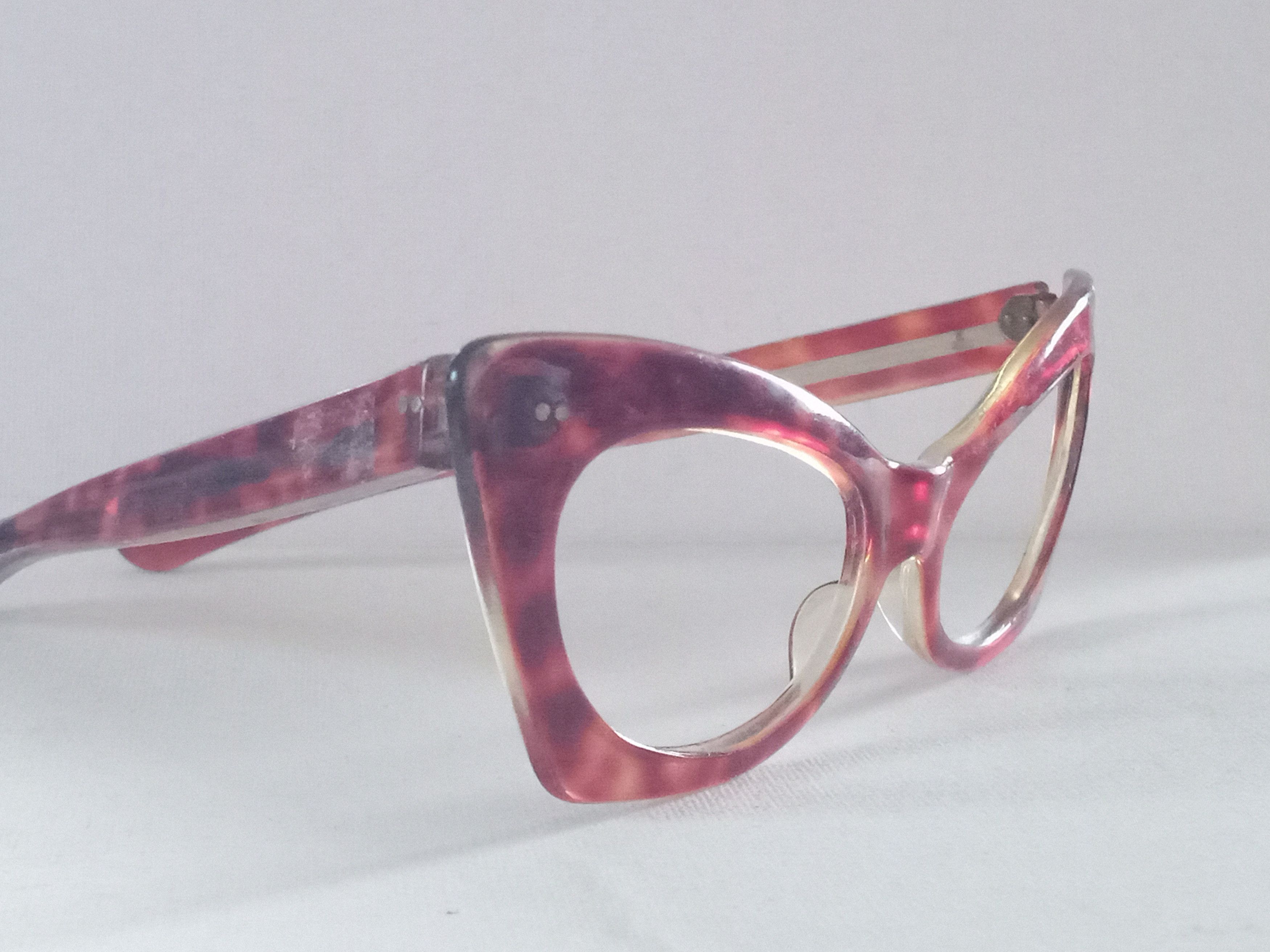 Vintage '58 MOD J.MANSFIELD PIN UP FAIT MAIN FRANCE 'LUNETTES ... Size ONE SIZE - 1 Thumbnail