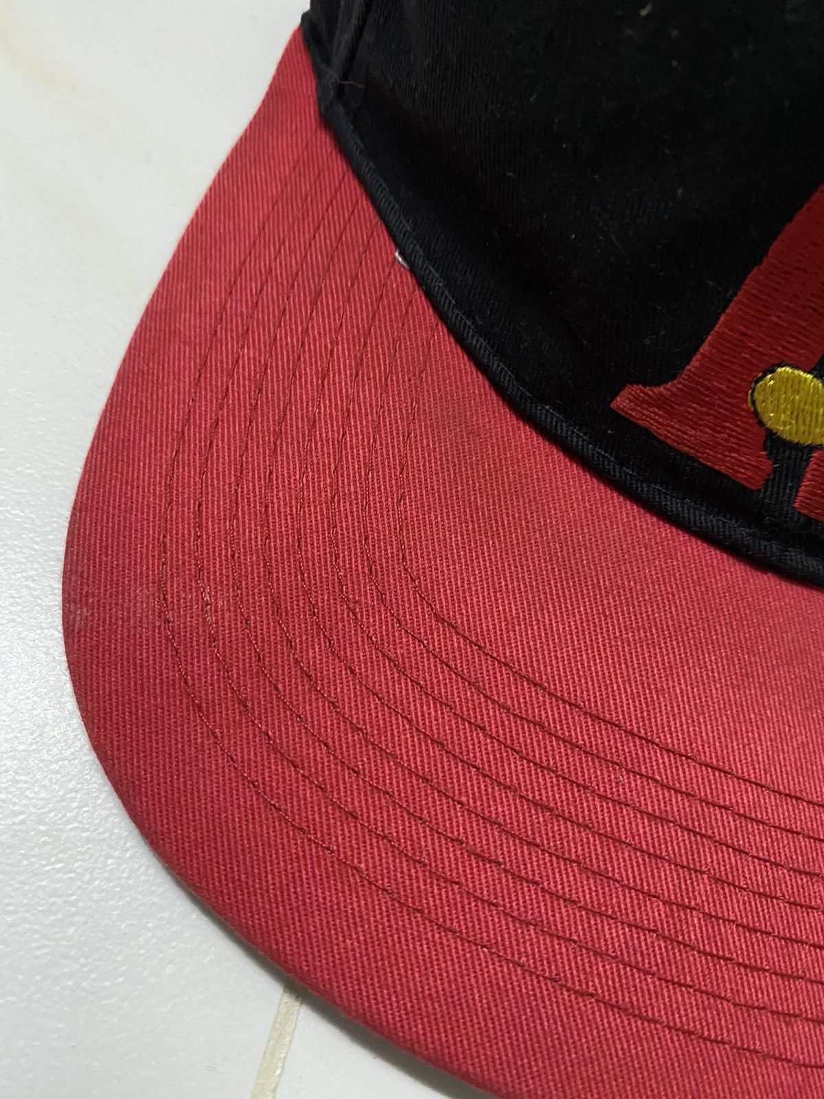 Mickey Mouse × Vintage Vintage Mickey Mouse SnapBack Hat 90s Size ONE SIZE - 2 Thumbnail
