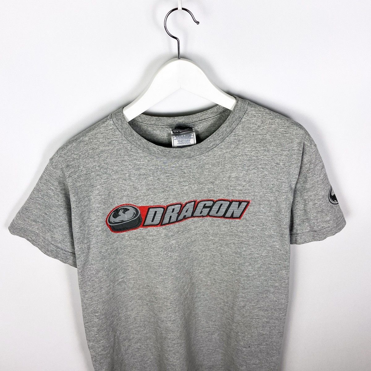 Santa Cruz Skateboards Vintage 90s Dragon Skateboarding Big Logo tee size M Sk8 Size US M / EU 48-50 / 2 - 3 Thumbnail
