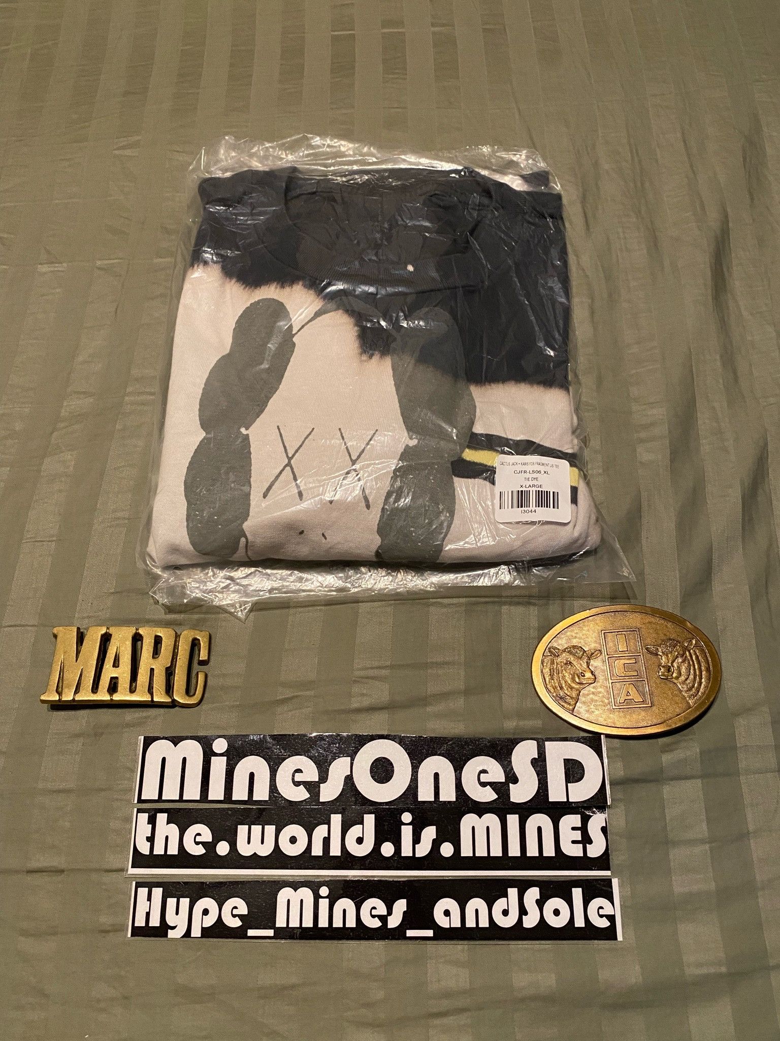 Fragment Design × Kaws × Travis Scott NWT Travis Scott Cactus Jack x Kaws For Fragment L/S Tee Size US XL / EU 56 / 4 - 3 Thumbnail