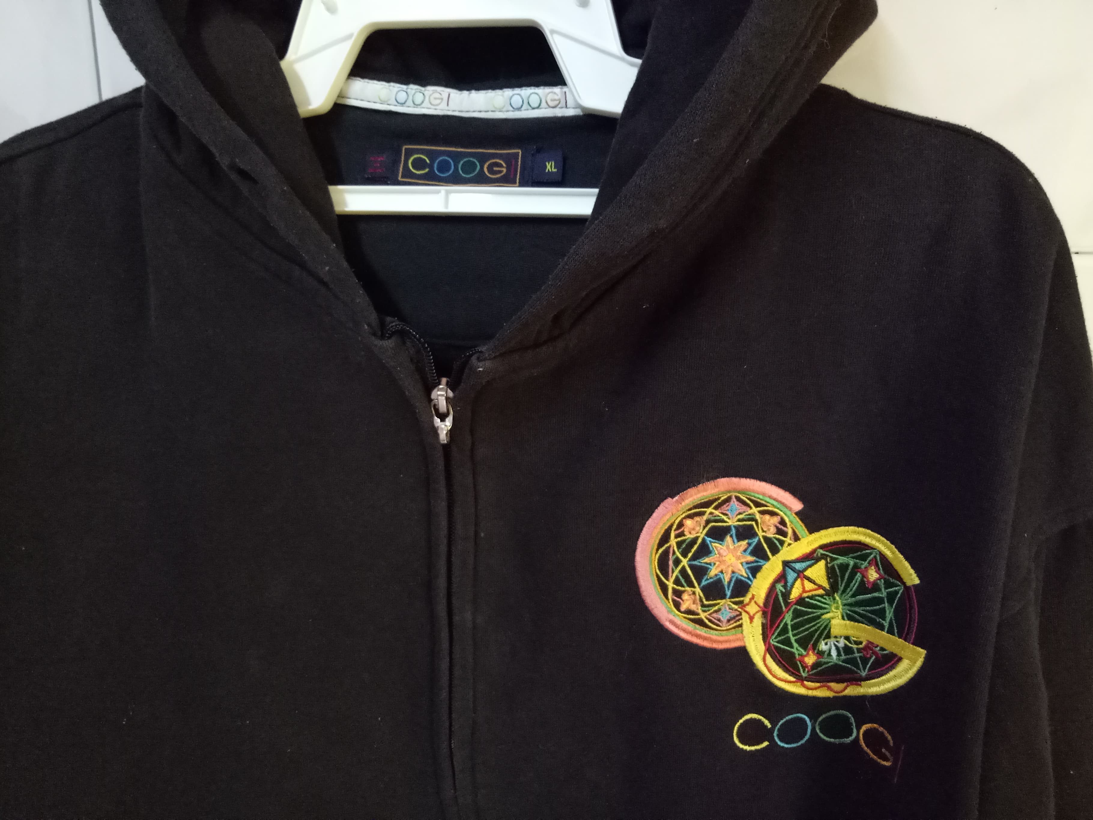 Coogi COOGI Hoodies Zipper Big Logo Embroidered Multicolor Stripes Sweater Size US XL / EU 56 / 4 - 3 Thumbnail