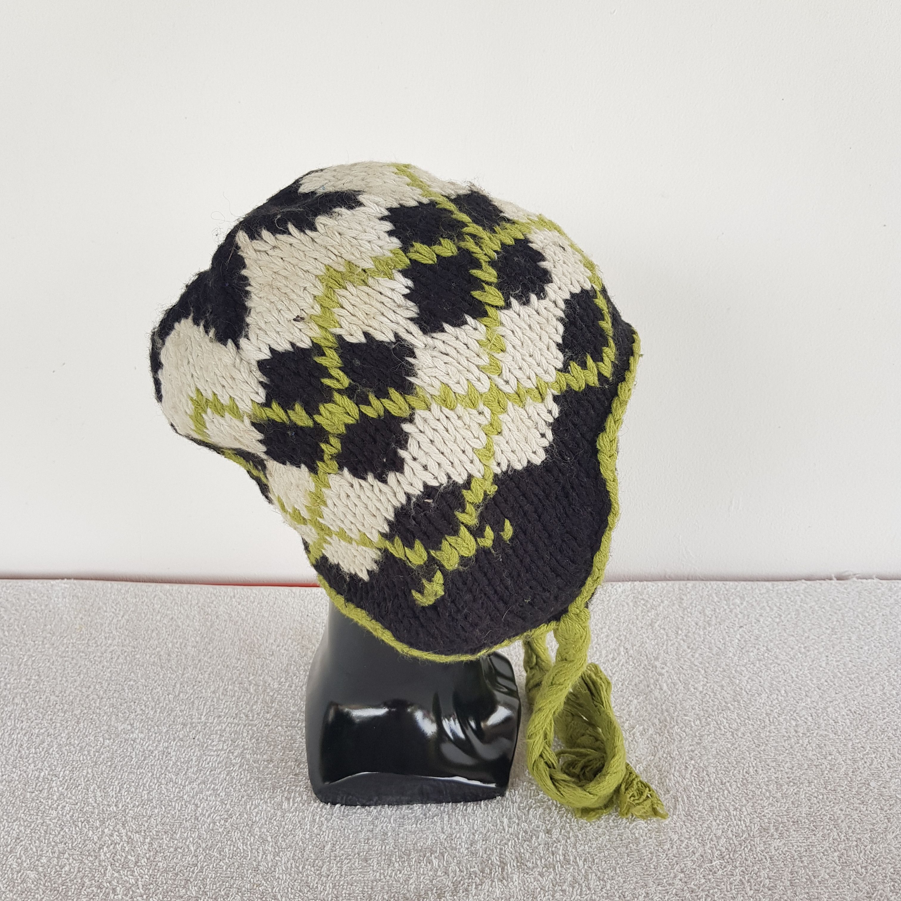 Japanese Brand Japanese Beanie Snow Cap Unknown Multicolor Earflap Hats Size ONE SIZE - 3 Thumbnail