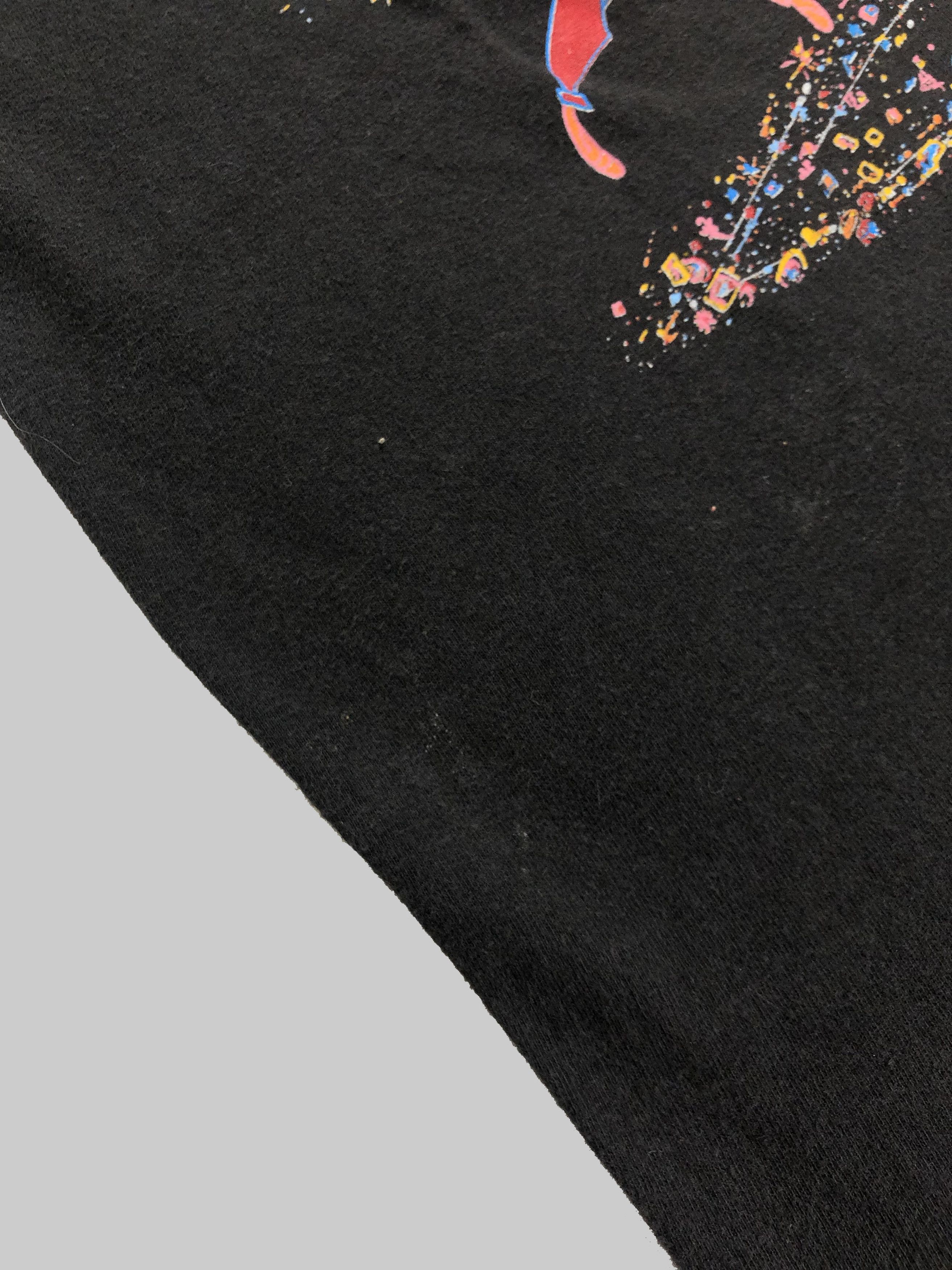 Band Tees Vintage 1986 Queen A Kind Of Magic Tour (Rolling Stones) Size US M / EU 48-50 / 2 - 15 Thumbnail