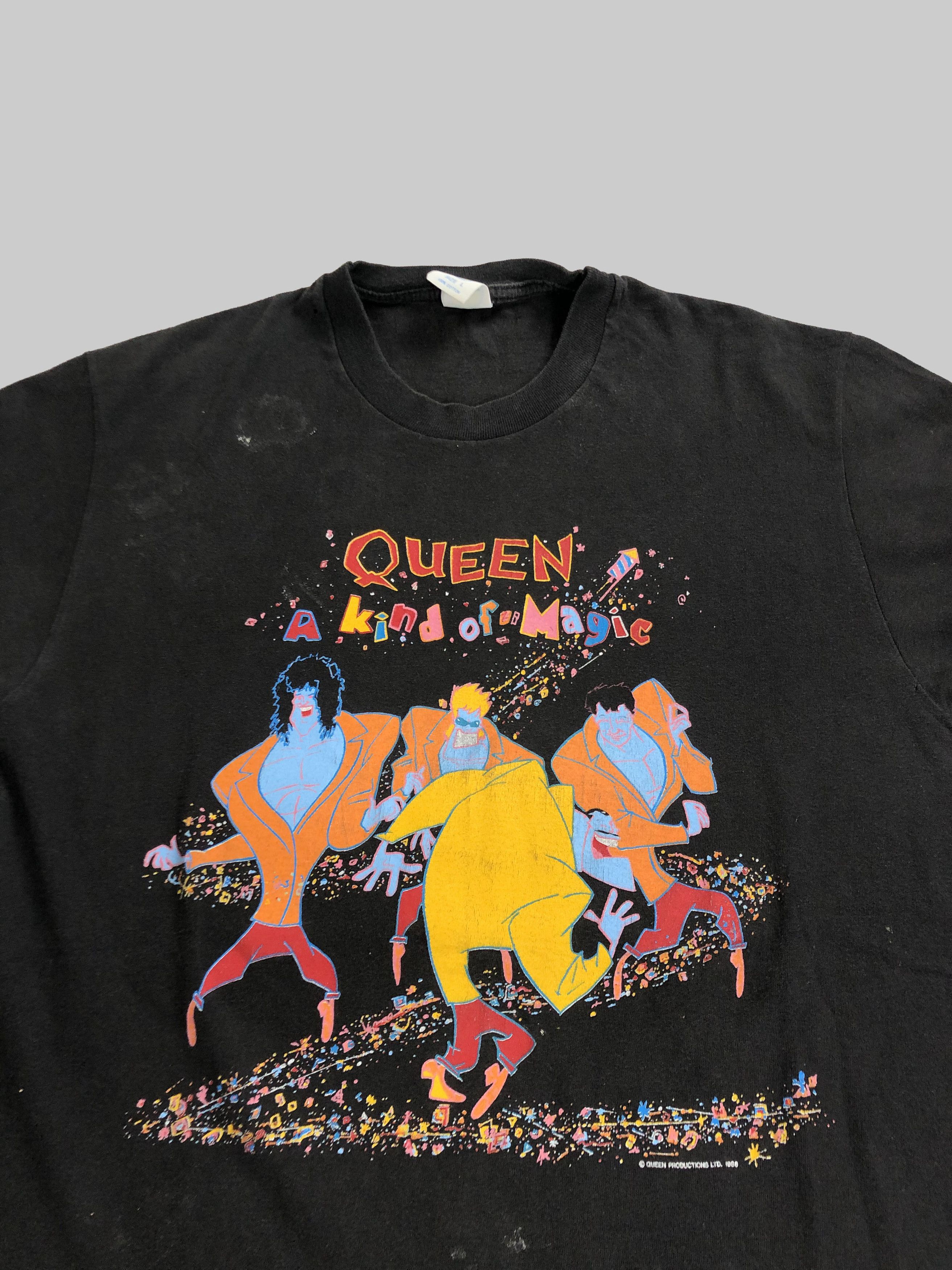Band Tees Vintage 1986 Queen A Kind Of Magic Tour (Rolling Stones) Size US M / EU 48-50 / 2 - 3 Thumbnail