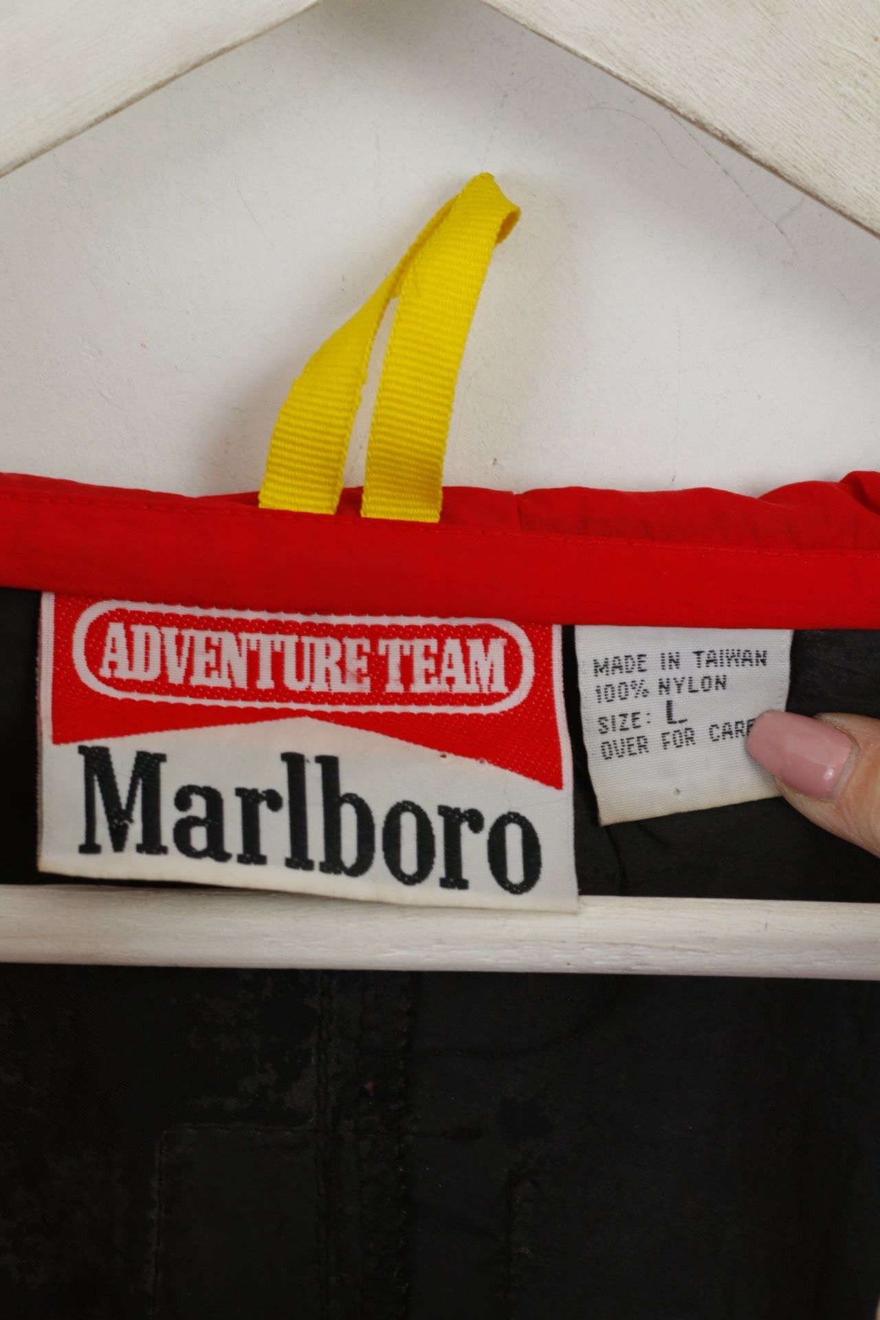 Marlboro Marlboro Adventure Team Men L Jacket Nylon Red Vintage 6320 Size US L / EU 52-54 / 3 - 5 Thumbnail