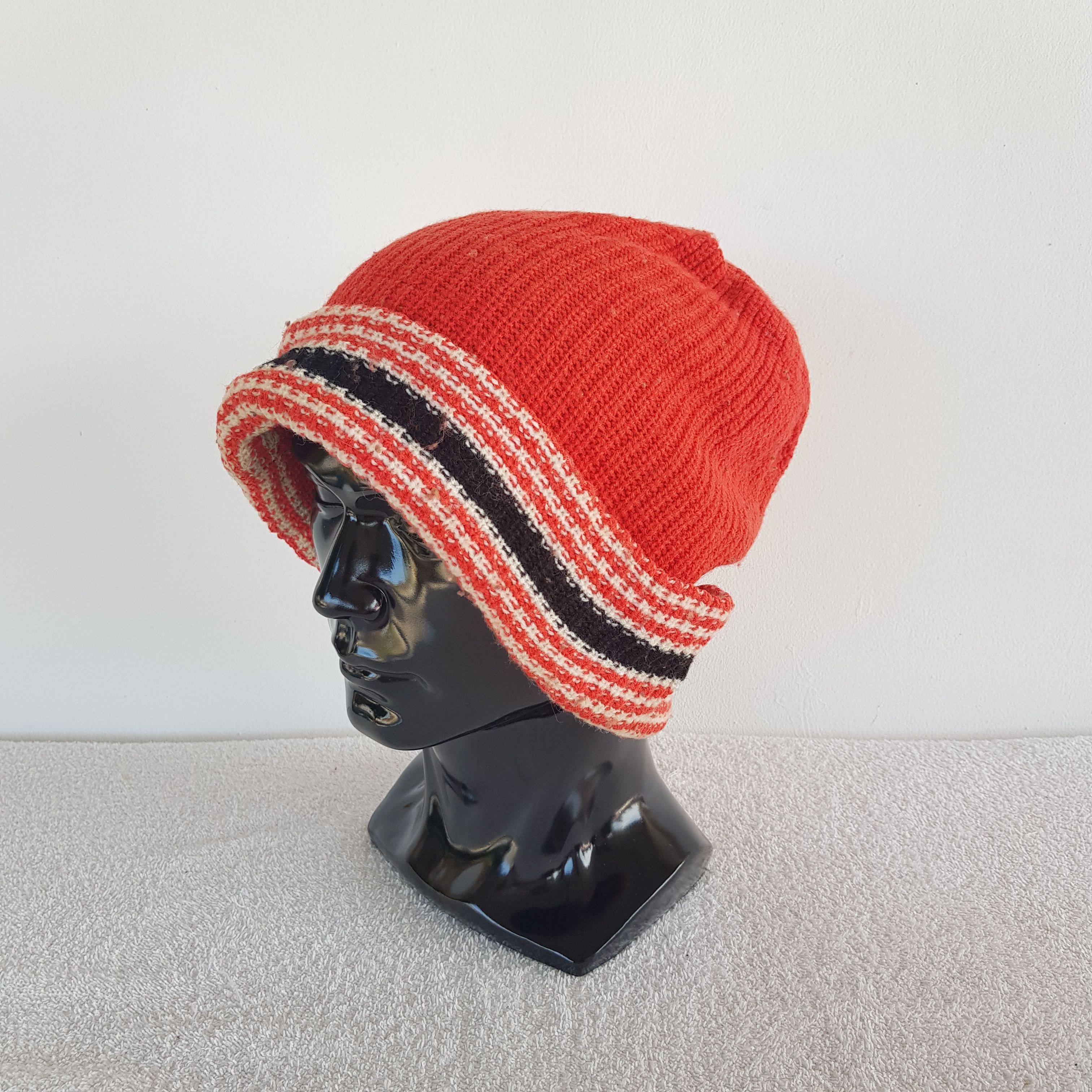 Japanese Brand × Vintage Unknown Japanese Beanie Snow Cap Knitted Crochet Hats Size ONE SIZE - 1 Thumbnail