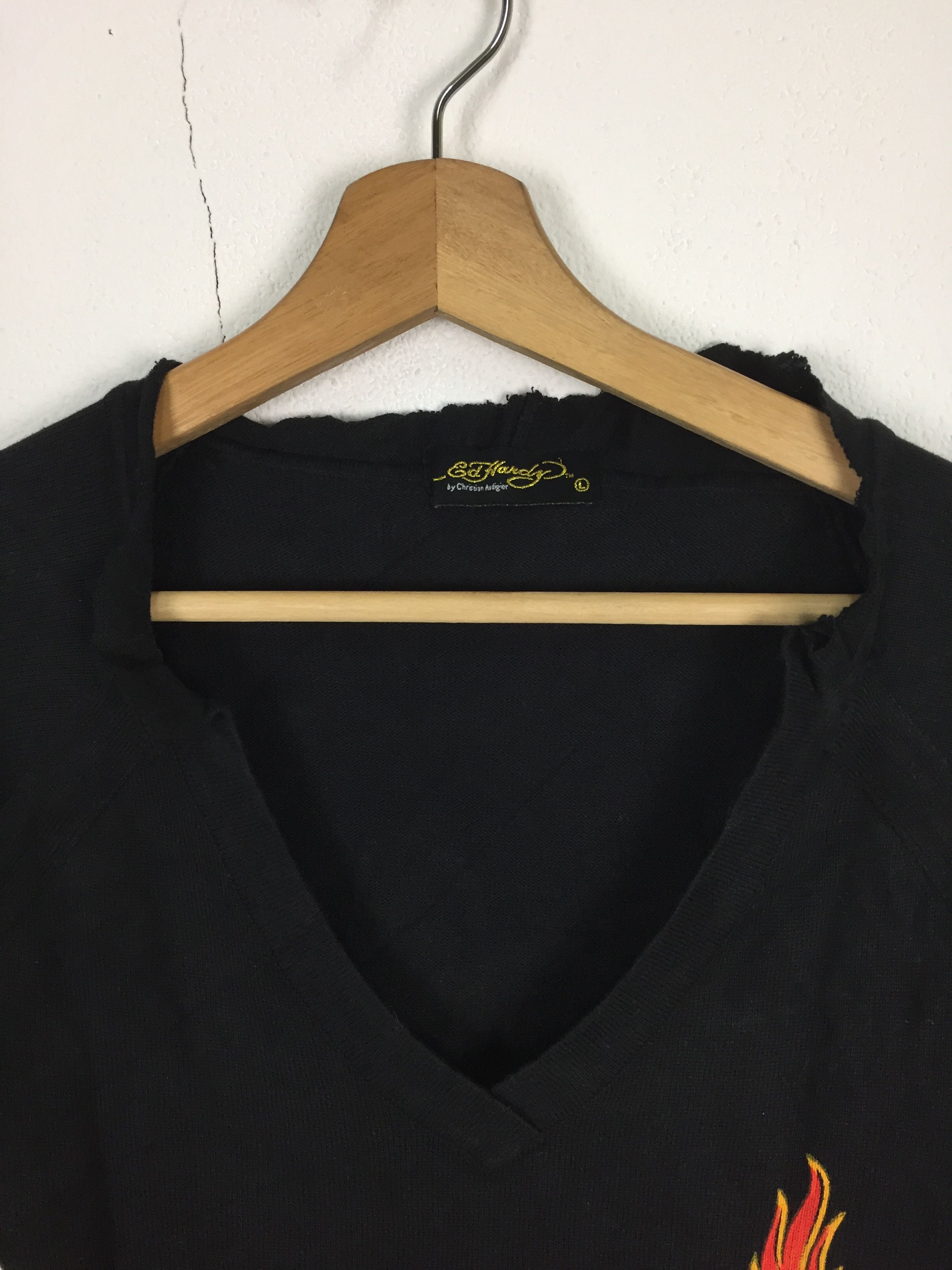 Christian Audigier ED HARDY V NECK BLACK LONG SLEEVES Size L / US 10 / IT 46 - 3 Thumbnail