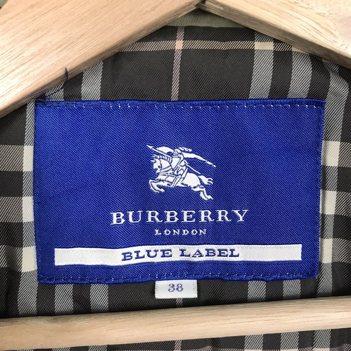 Burberry × Designer × Vintage Vintage Burberry Nova Check Trench Coat Size US S / EU 44-46 / 1 - 7 Thumbnail