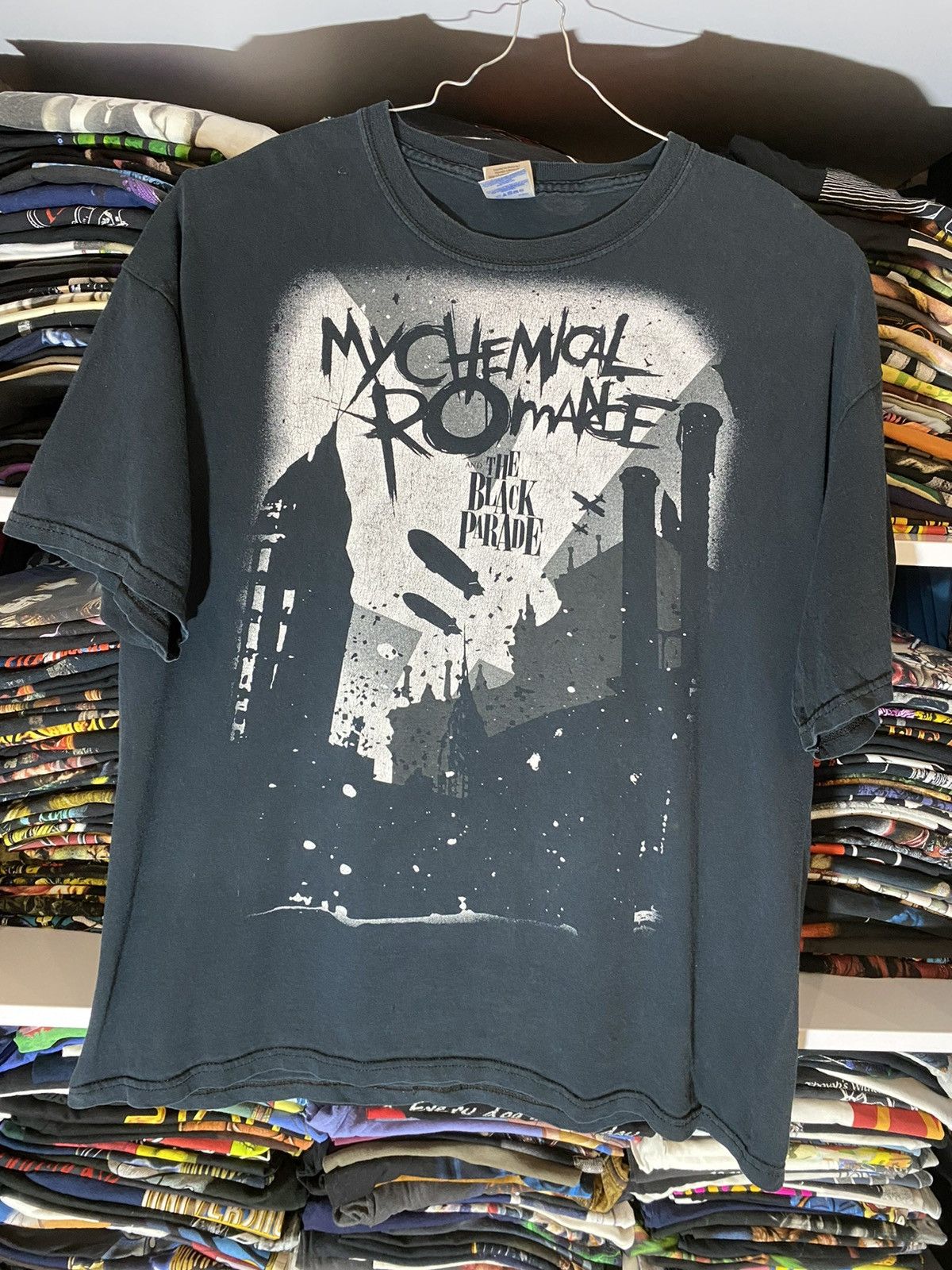 Vintage Vintage My Chemicals Romance T-shirt Size US XL / EU 56 / 4 - 1 Preview