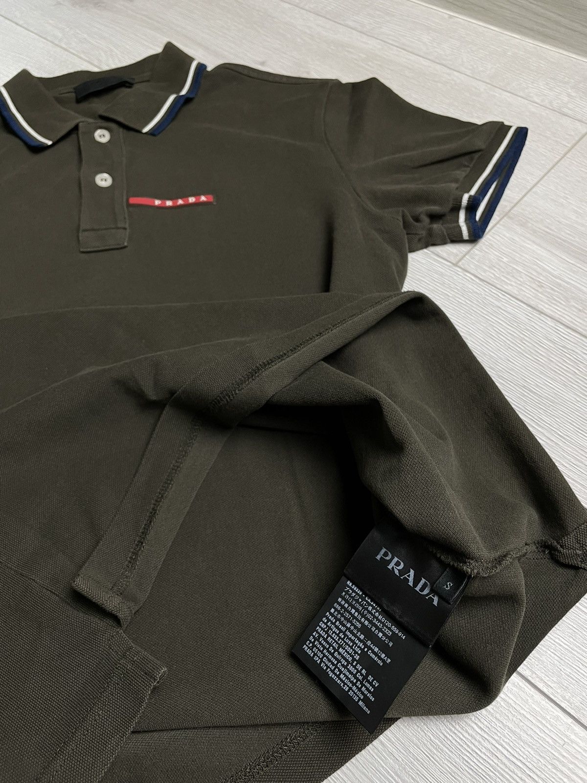 Prada Prada Red Tab Brown Polo Shirt Size US S / EU 44-46 / 1 - 6 Thumbnail