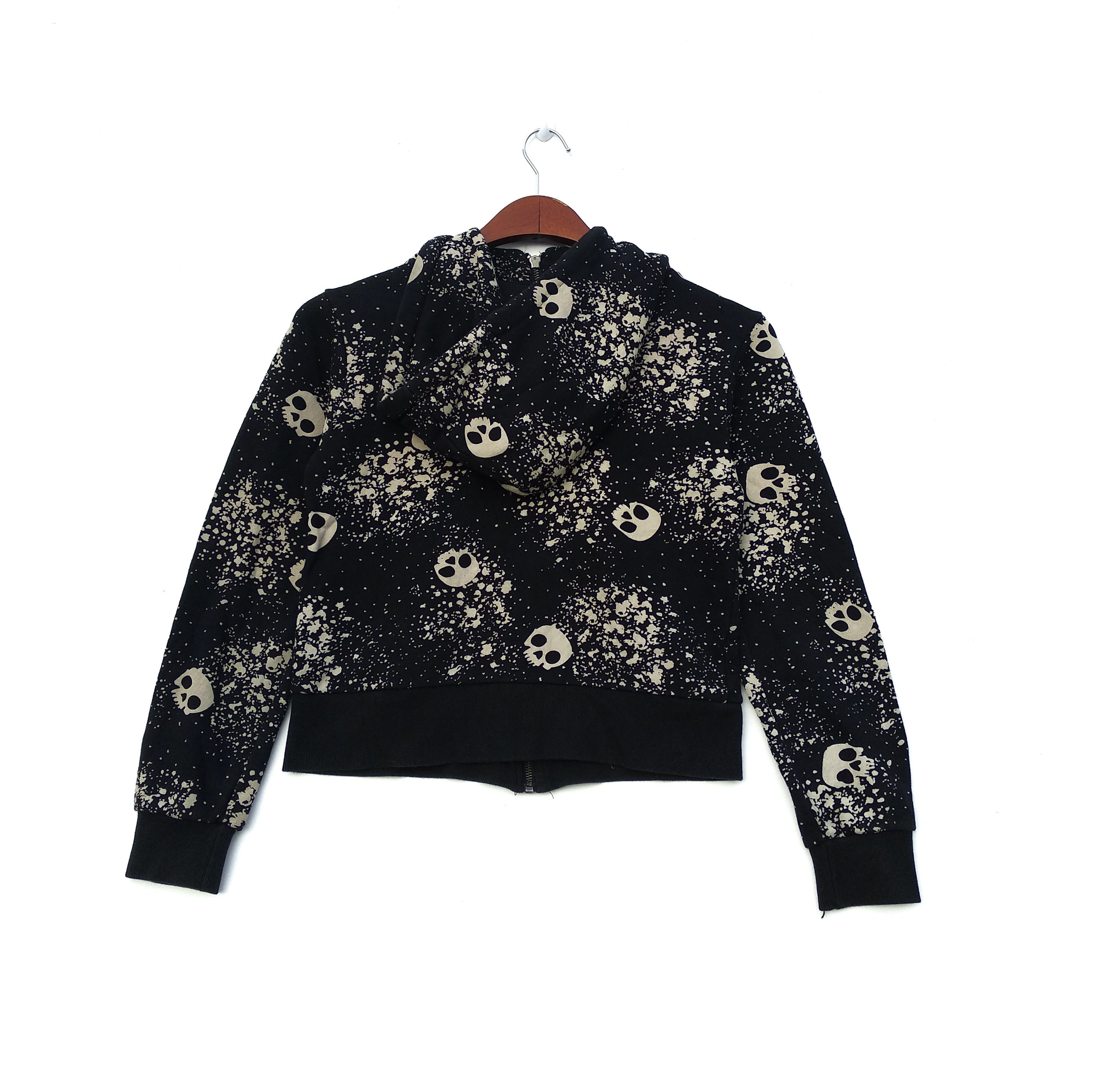 Japanese Brand Cropped Hoodies Skull Monogram Inspired By Undercover Size US S / EU 44-46 / 1 - 2 Thumbnail