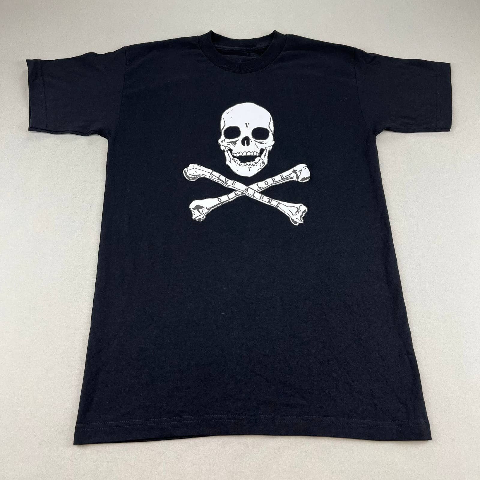 Vlone skull sales
