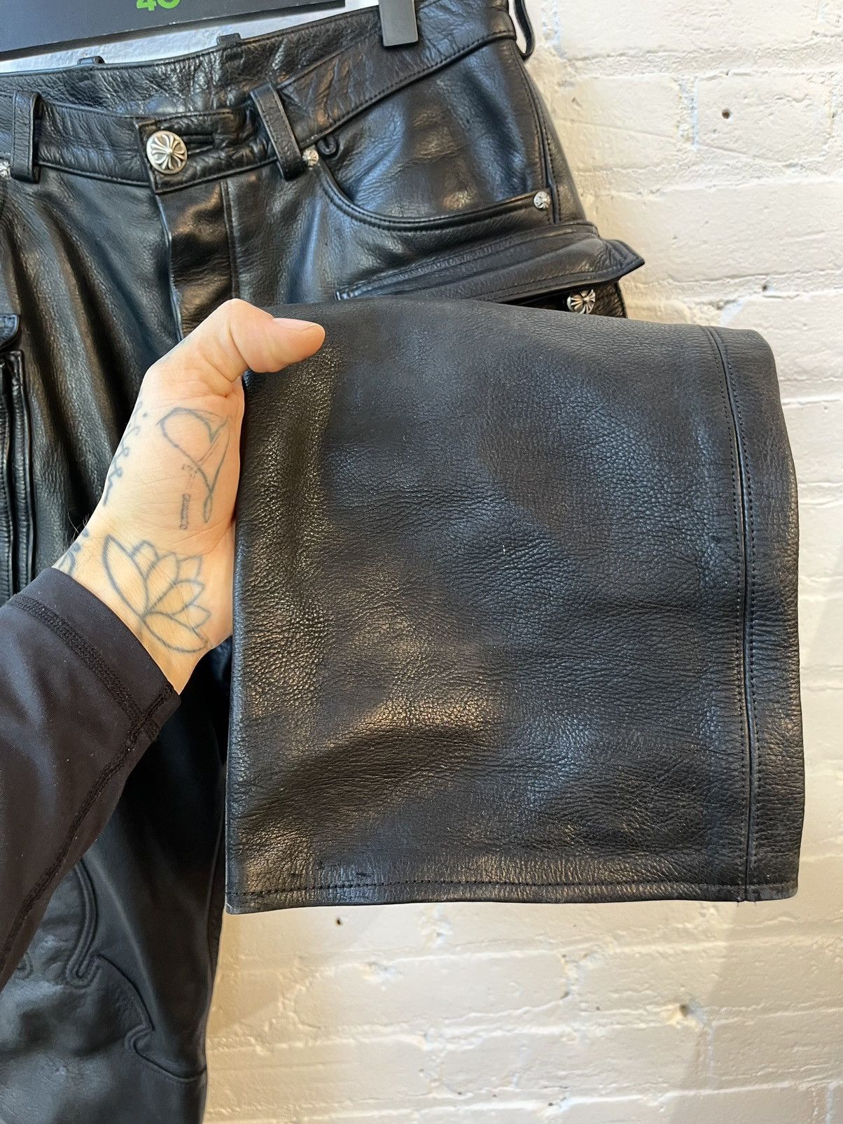 Chrome Hearts Chrome Hearts FULL LEATHER 9PKT Fatigue Cargo Pants Jeans Size US 34 / EU 50 - 10 Thumbnail
