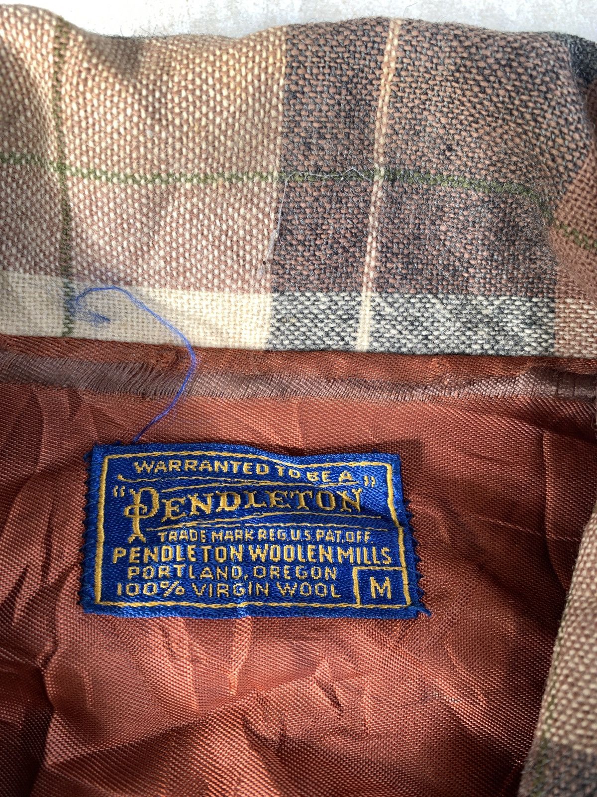 Pendleton × Vintage Vtg Distressed Pendleton Wool Button Up Jacket Size US L / EU 52-54 / 3 - 2 Thumbnail