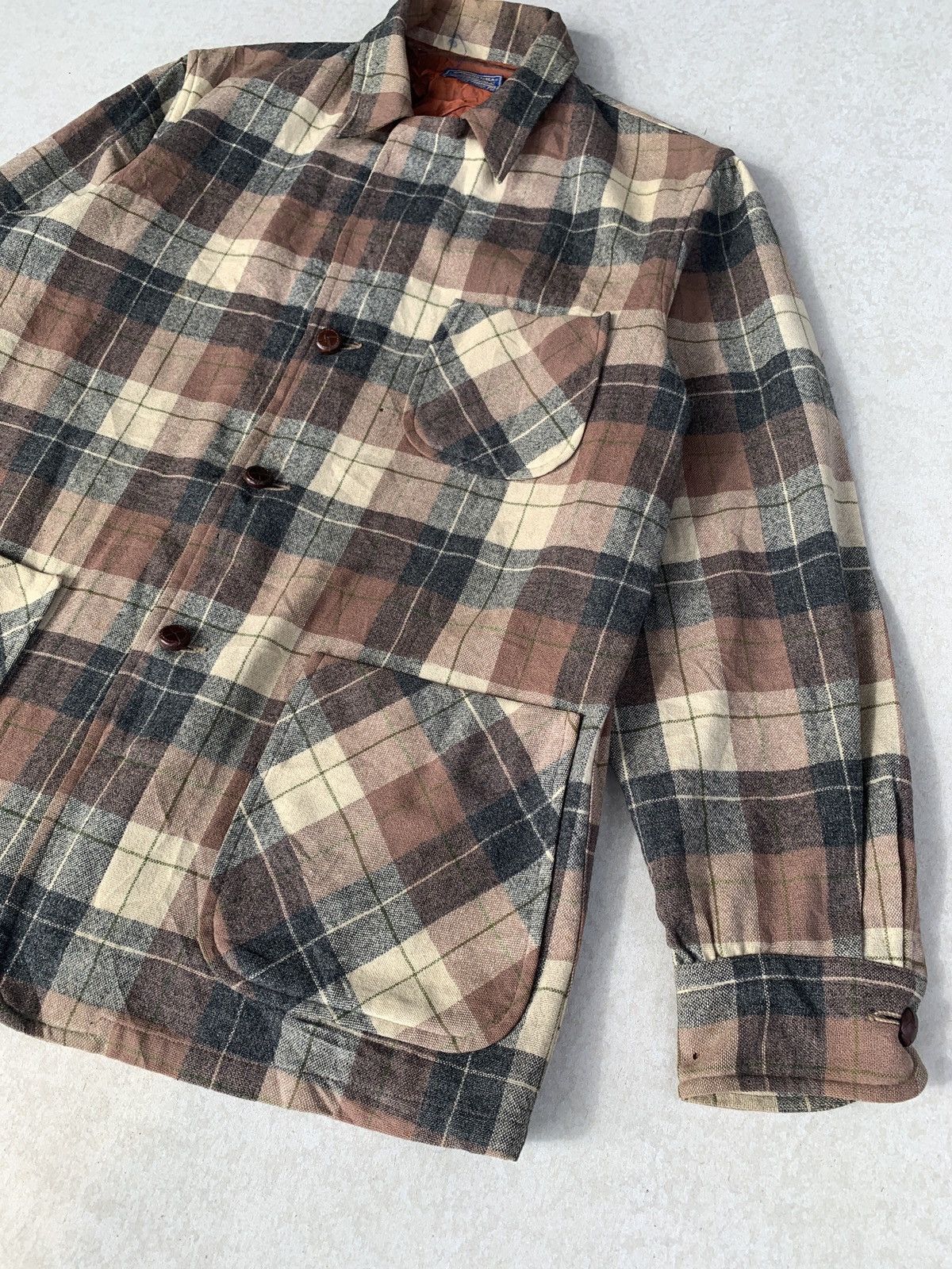 Pendleton × Vintage Vtg Distressed Pendleton Wool Button Up Jacket Size US L / EU 52-54 / 3 - 3 Thumbnail