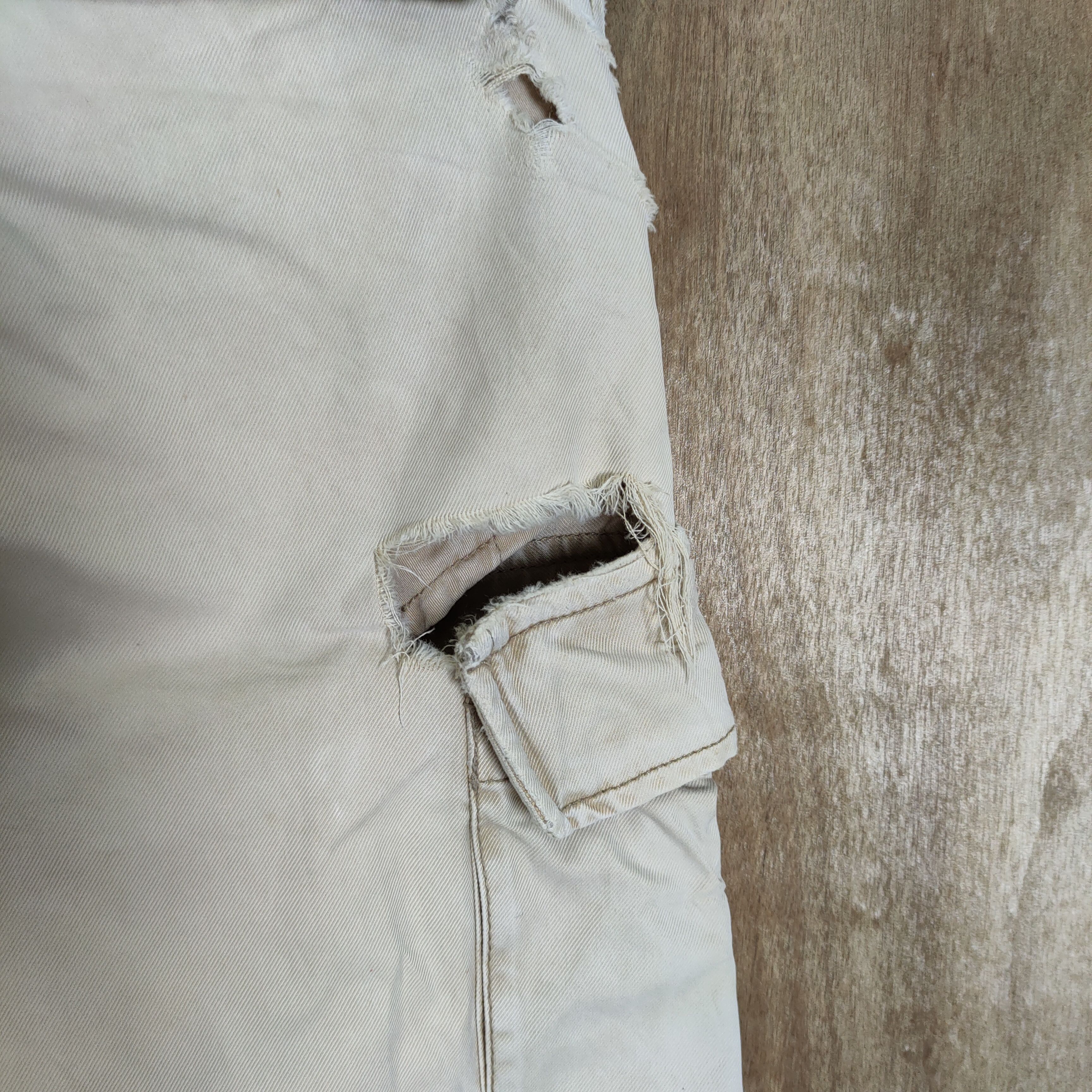Japanese Brand × Vintage BACK NUMBER FADED DISTRESSED CARGO PANTS Size US 29 - 11 Thumbnail