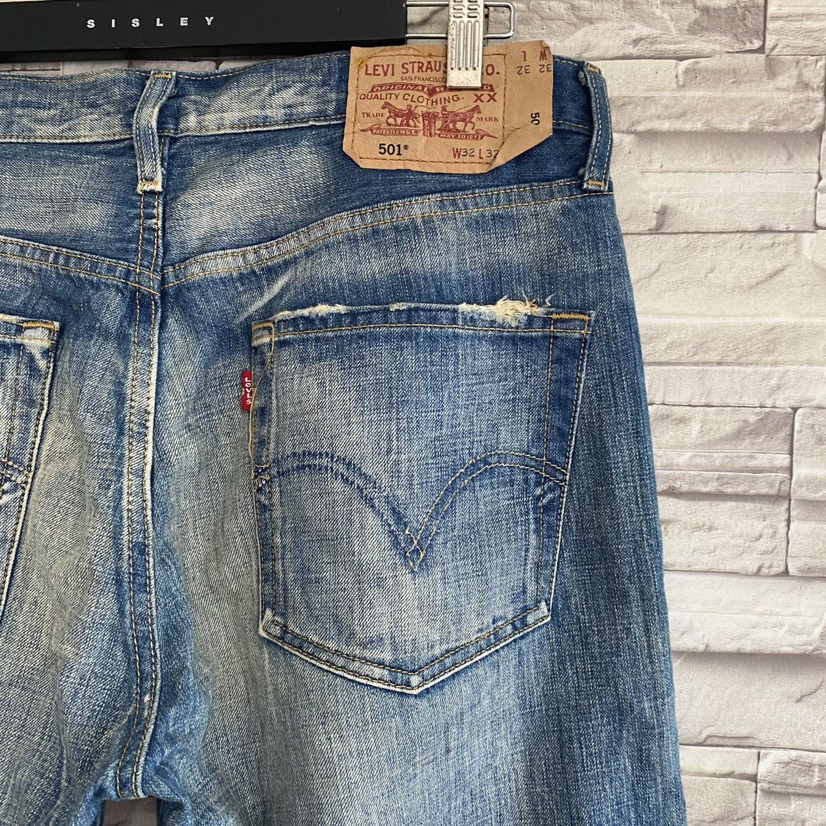 Levi's Vintage Levis 501 Grunge Jeans Nice Faded Size US 33 - 13 Thumbnail
