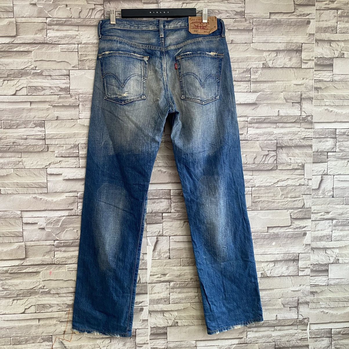 Levi's Vintage Levis 501 Grunge Jeans Nice Faded Size US 33 - 10 Thumbnail