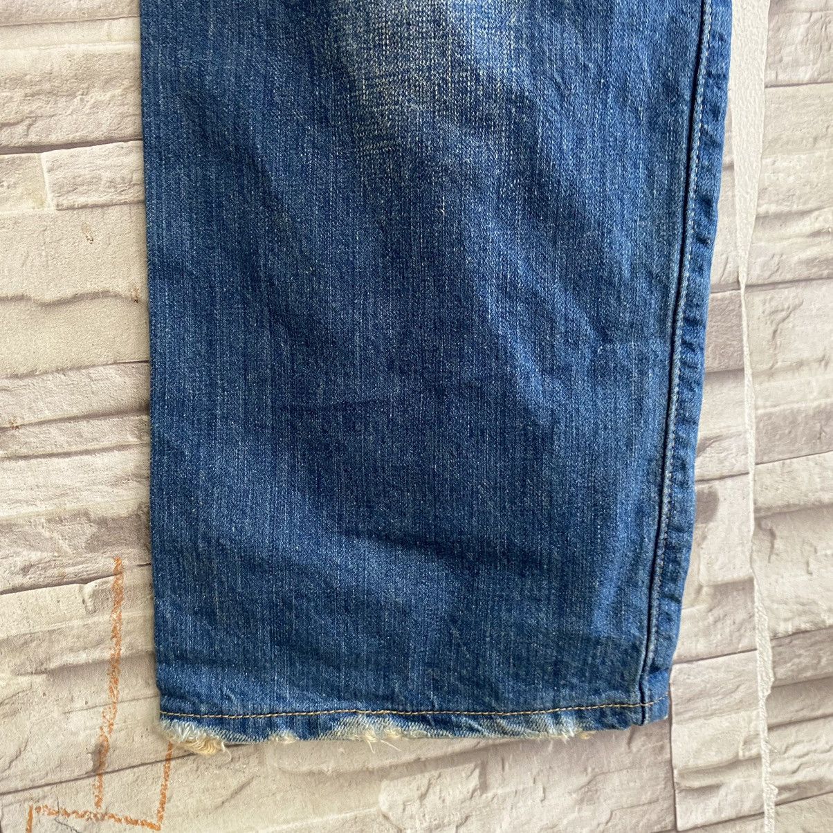 Levi's Vintage Levis 501 Grunge Jeans Nice Faded Size US 33 - 15 Thumbnail