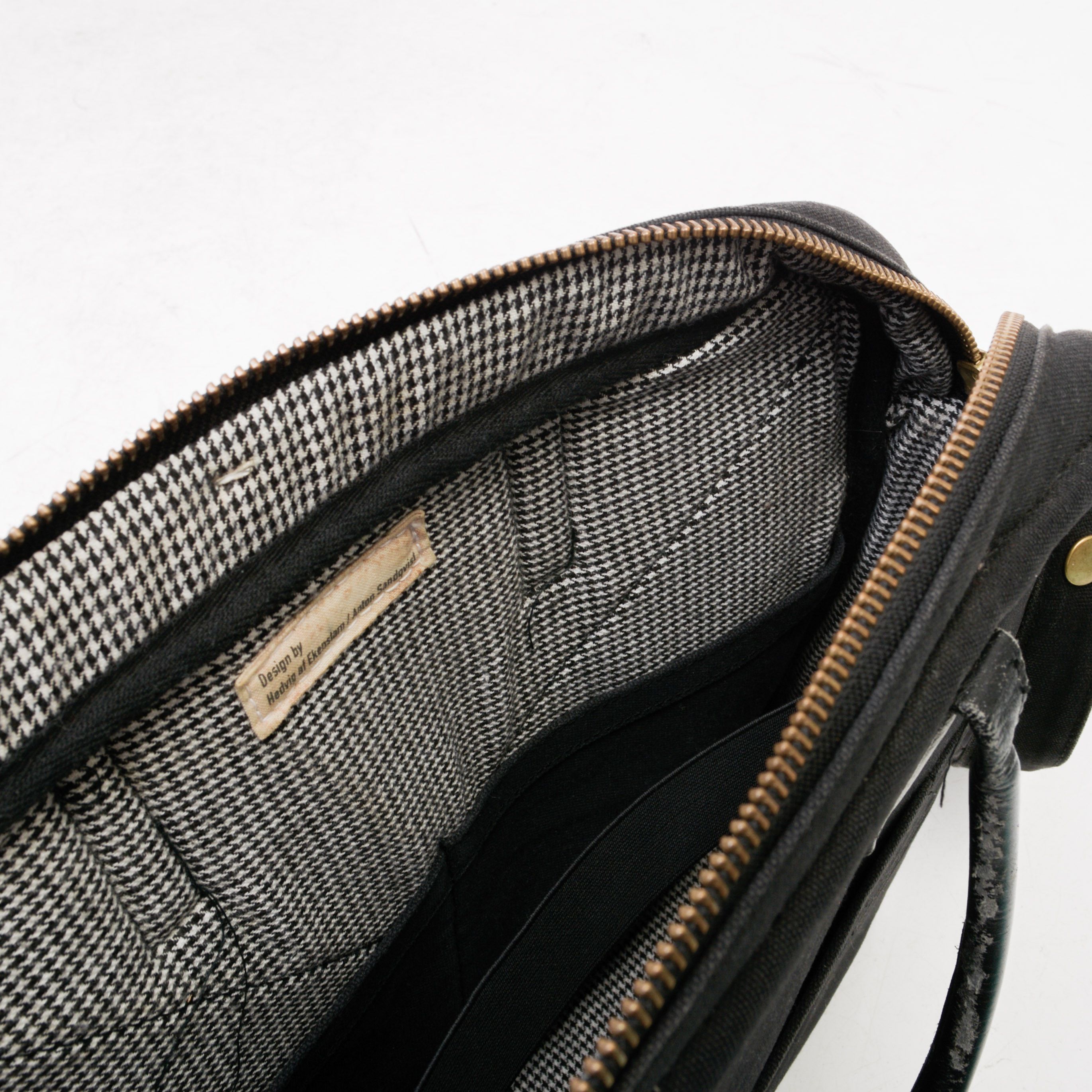 SANDQVIST SANDQVIST MESSENGER 13" LAPTOP BAG Shoulder RRP £130 Canvas Size ONE SIZE - 4 Thumbnail