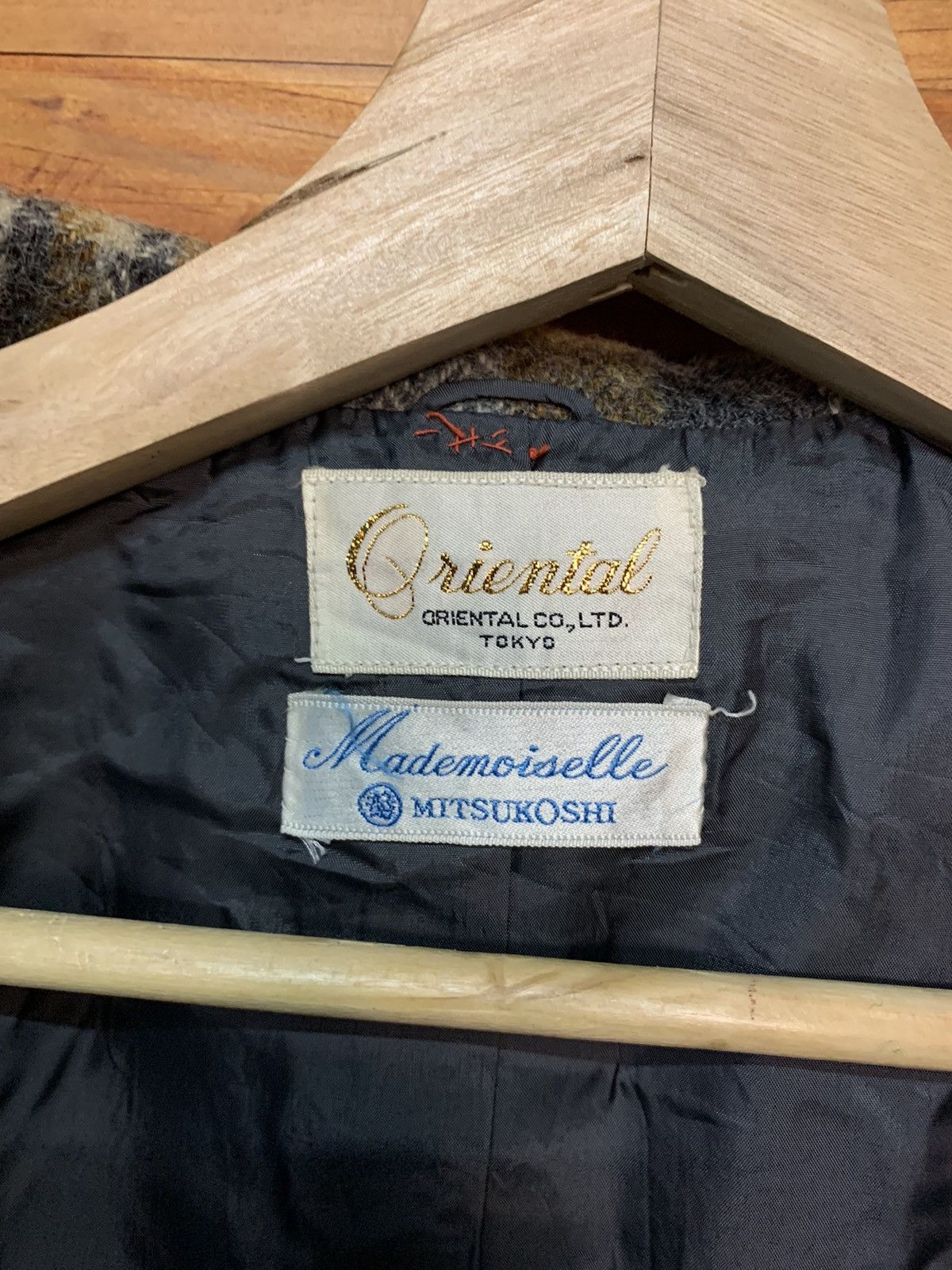 Japanese Brand × Mademoiselle Non Non Vintage Oriental Mademoiselle Plaid Tartan Wool Coat Size US S / EU 44-46 / 1 - 7 Thumbnail