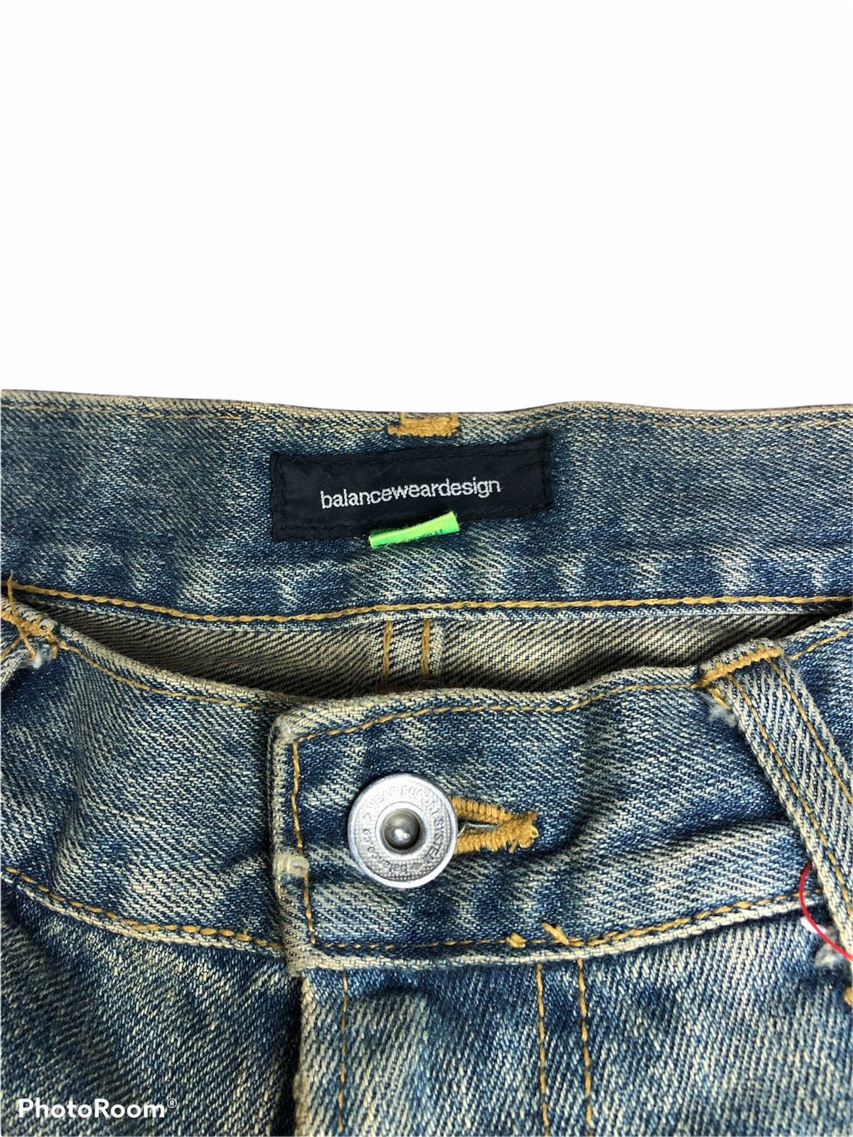 Japanese Brand Balance Wear Design Distressed Painted Denim Size US 32 / EU 48 - 5 Thumbnail