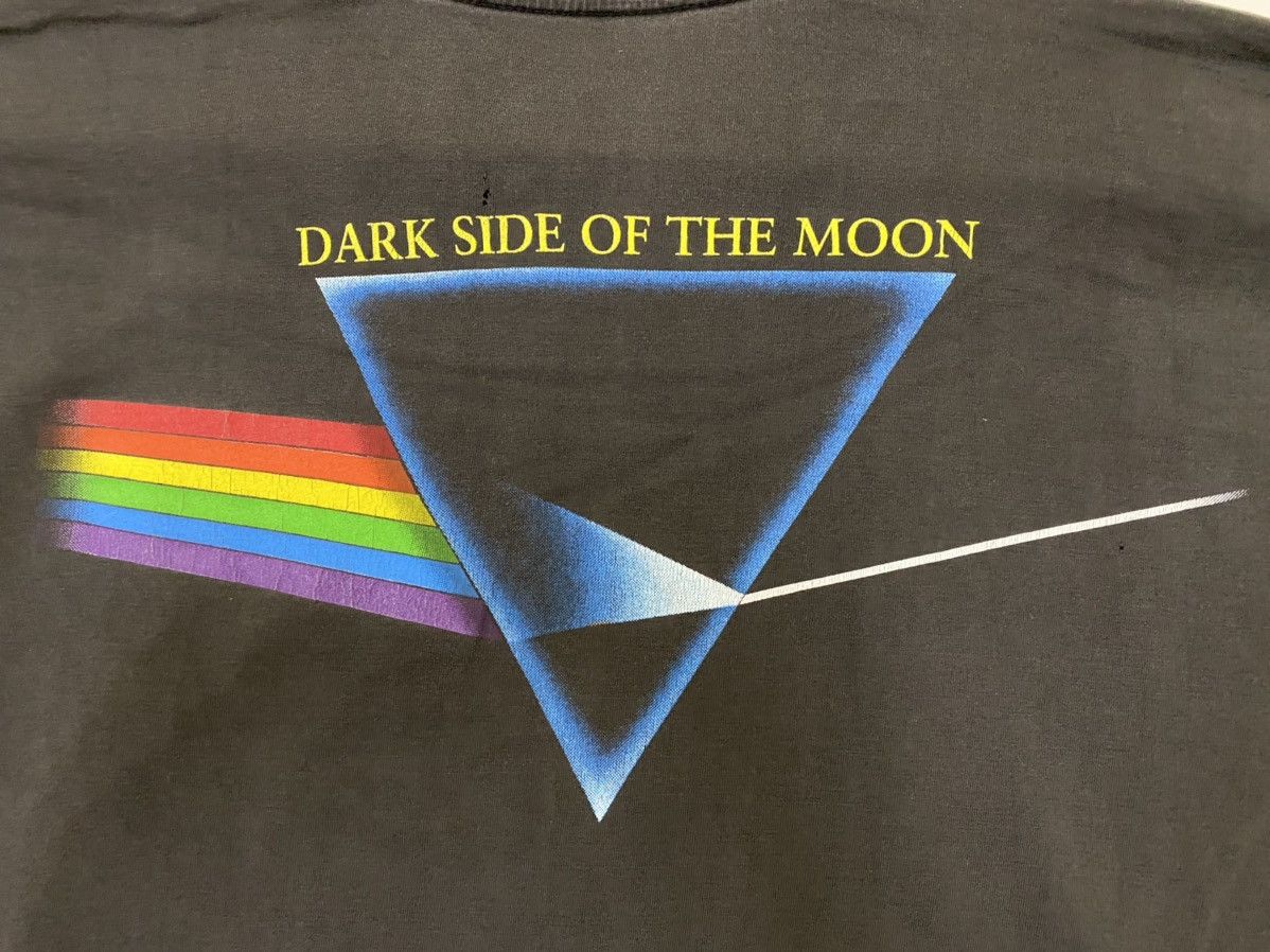 Band Tees vintage 1995 PINk FLOYD the dark side of the moon t-shirts Size US L / EU 52-54 / 3 - 5 Thumbnail