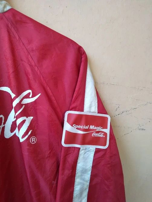 Coca Cola 90s COCA COLA SPECIAL MAGIC WINDBREAKERS Size US L / EU 52-54 / 3 - 5 Thumbnail