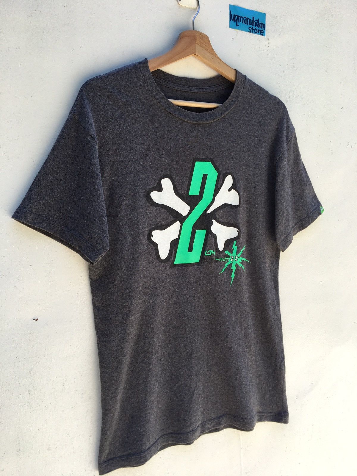 Jun Takahashi UNDERCOVER “CHAOTIC MUTANT” T-SHIRT SS01 “CHAOTIC DISCORD” Size US S / EU 44-46 / 1 - 2 Thumbnail