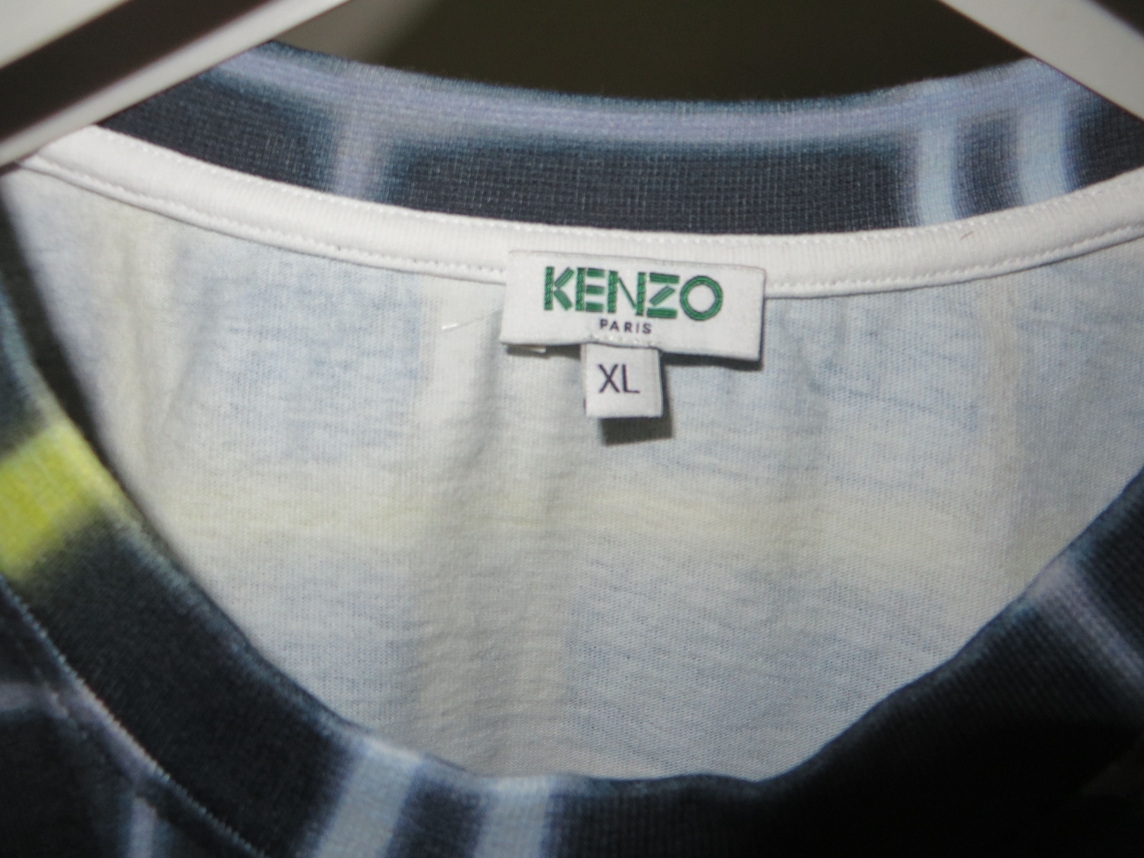 Kenzo Monster print swNeon- print tshirteatshirt Size US XL / EU 56 / 4 - 2 Thumbnail