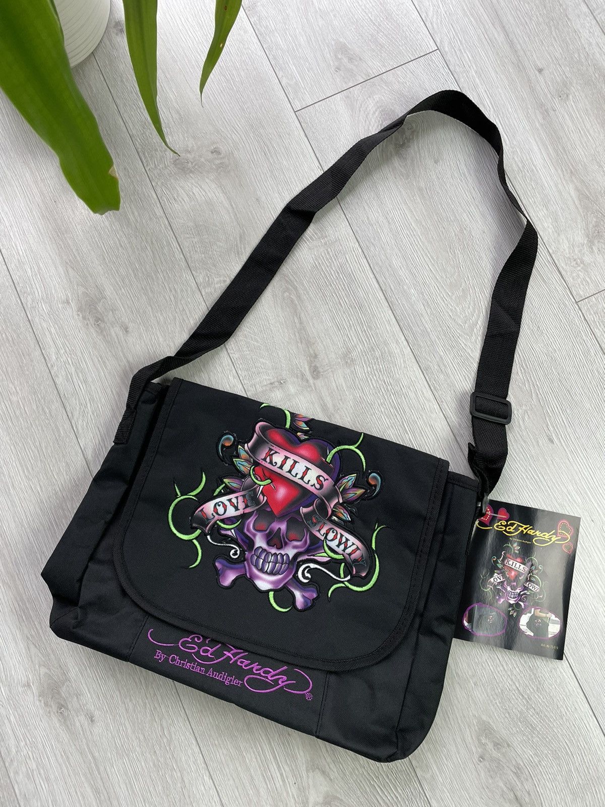 Christian Audigier × Ed Hardy × Vintage 🔥ED BAG VINTAGE NWT Size ONE SIZE - 1 Thumbnail