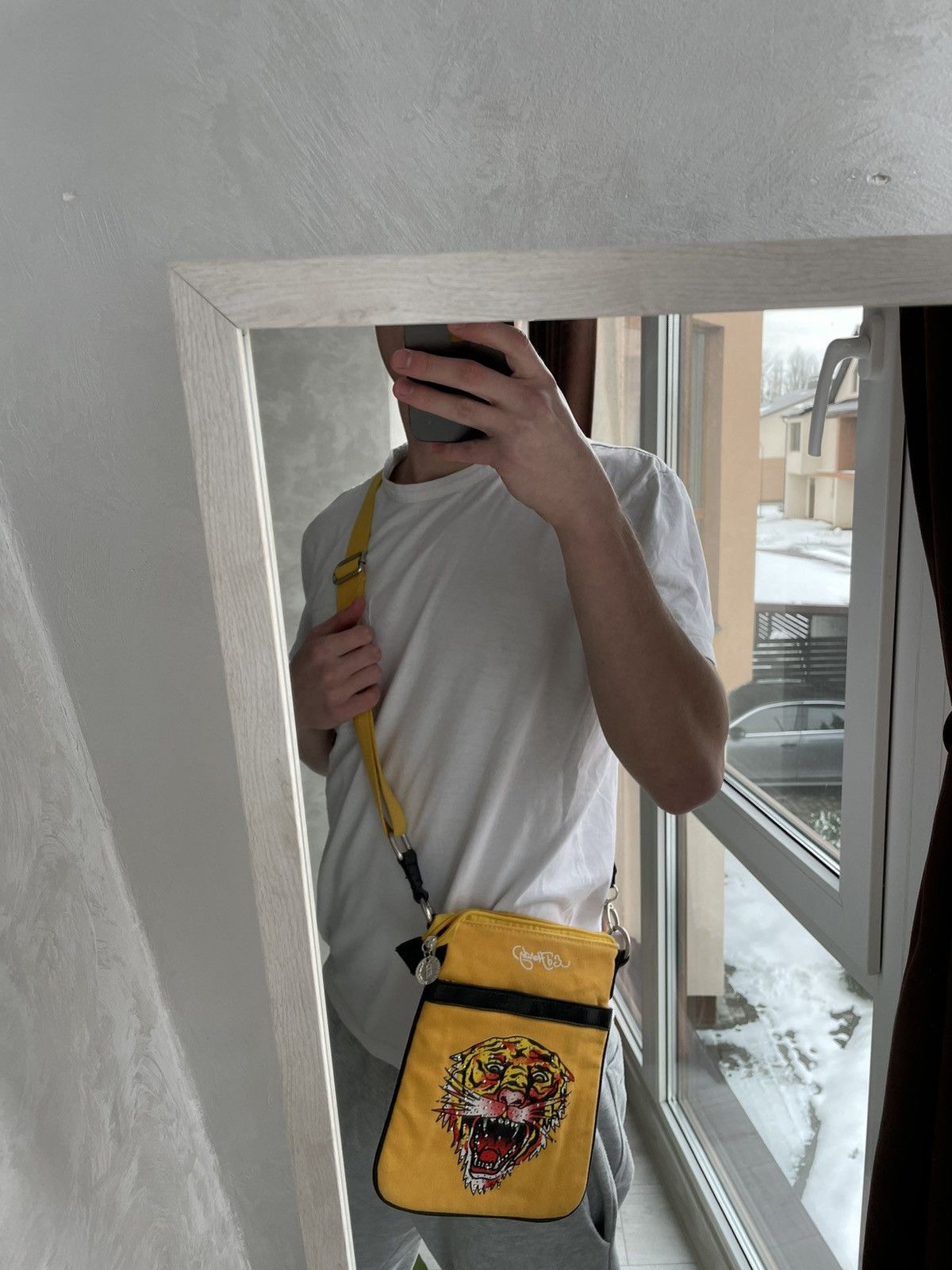 Ed Hardy × Vintage 🌟RARE VINTAGE ED HARDY MESSENGER / SHOULDER BAG 🔥 Size ONE SIZE - 11 Thumbnail