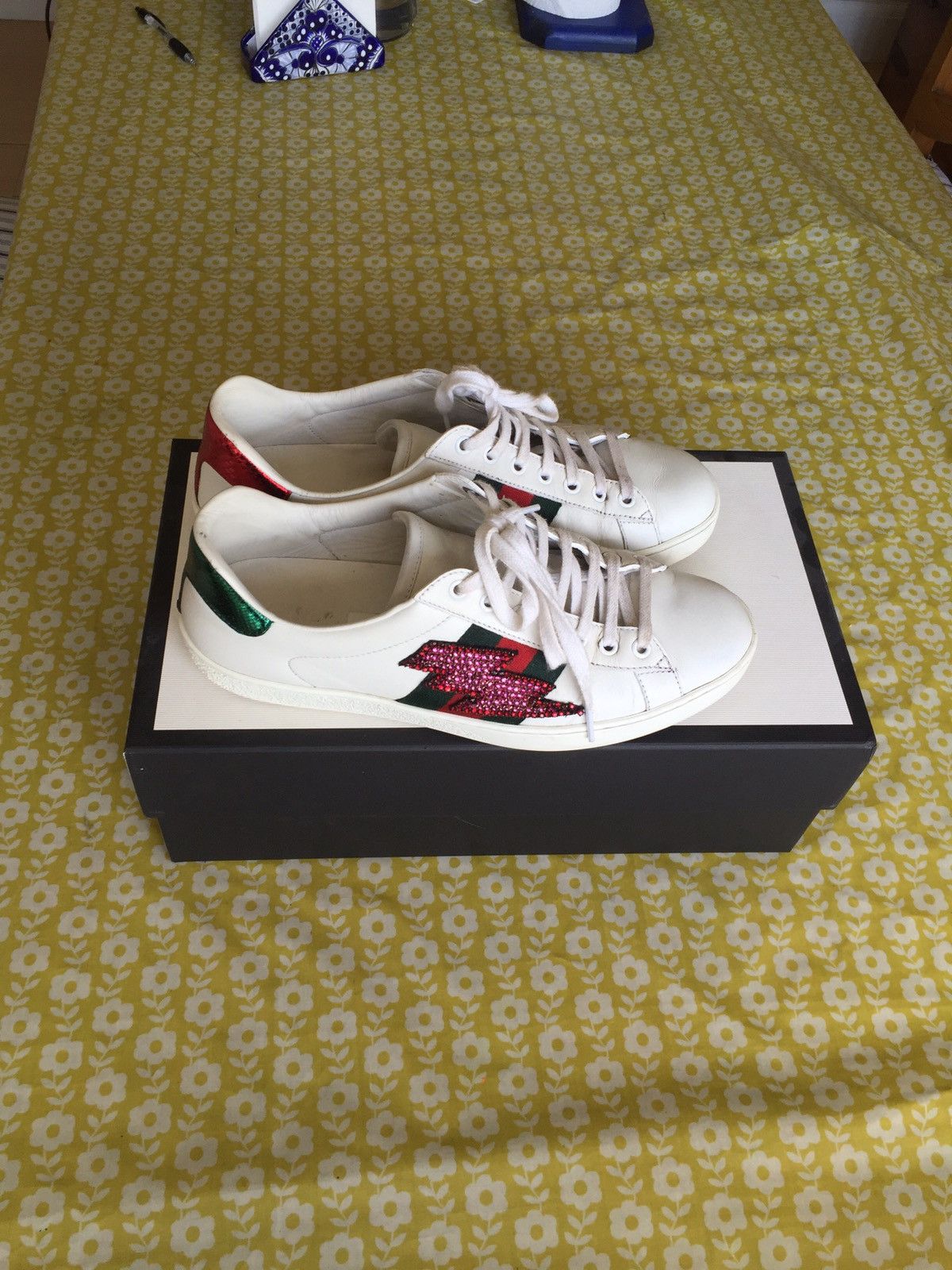 Gucci lightning bolt on sale sneakers